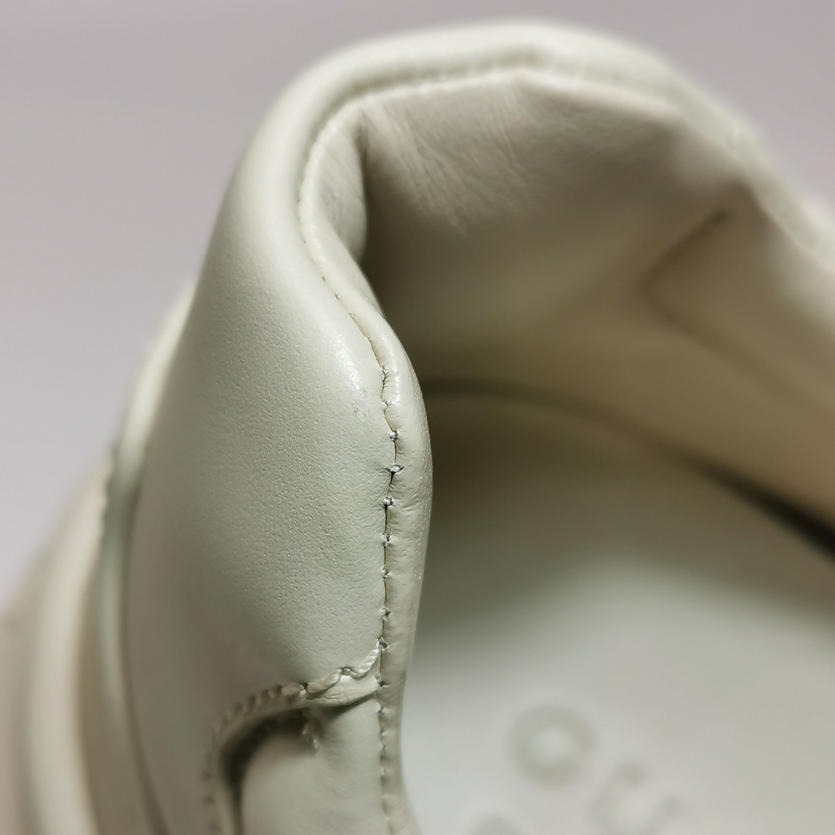 Gucci Gucci Graffiti Logo Rhyton Sneakers 40 Size US 7 / EU 40 - 9 Thumbnail