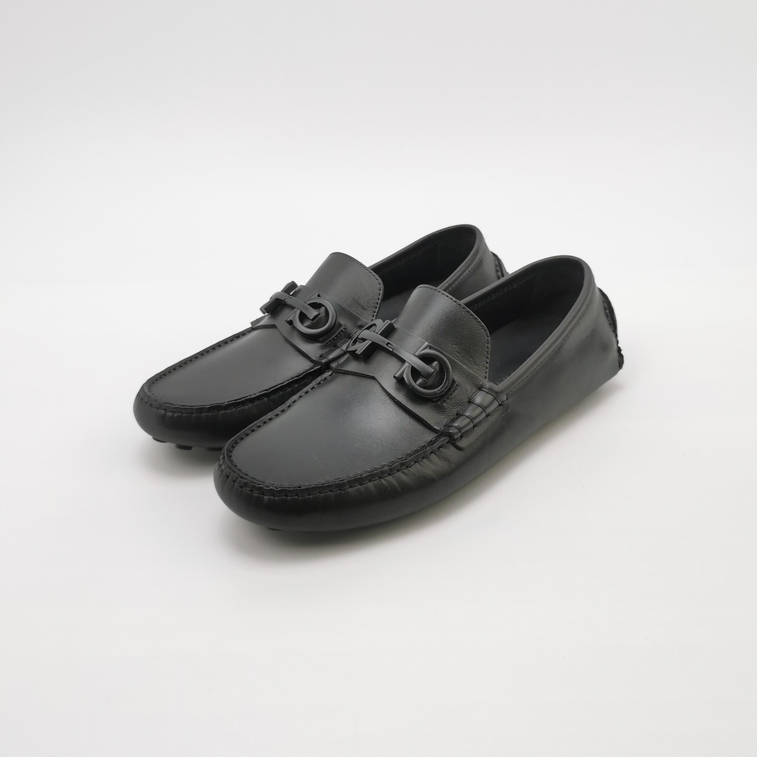 Salvatore Ferragamo Salvatore Ferragamo Gancini Leather Driving Shoes US 7 Size US 7 / EU 40 - 3 Thumbnail