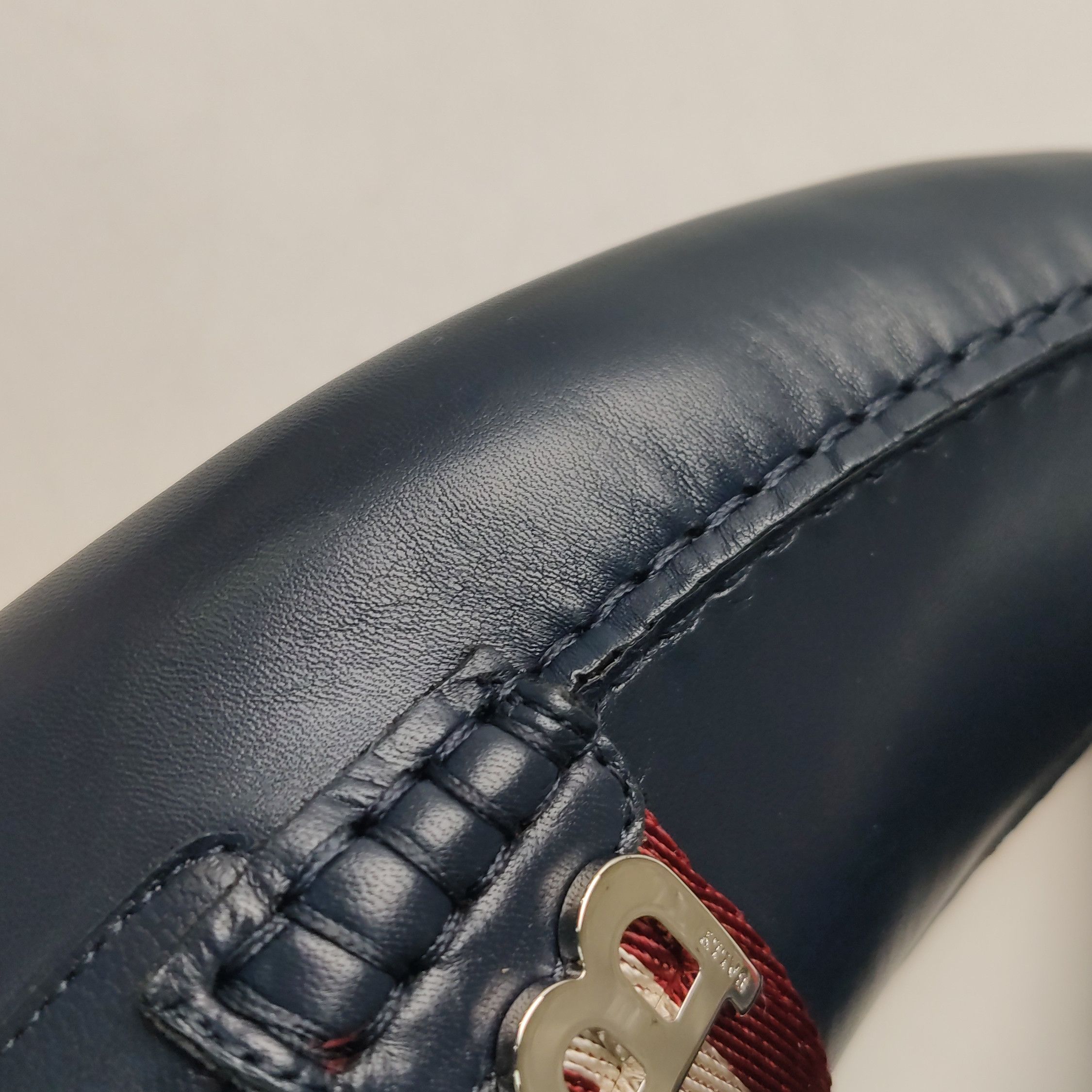 Bally Bally Logo Stripe Leather Loafers Size 42 Size US 9 / EU 42 - 13 Thumbnail