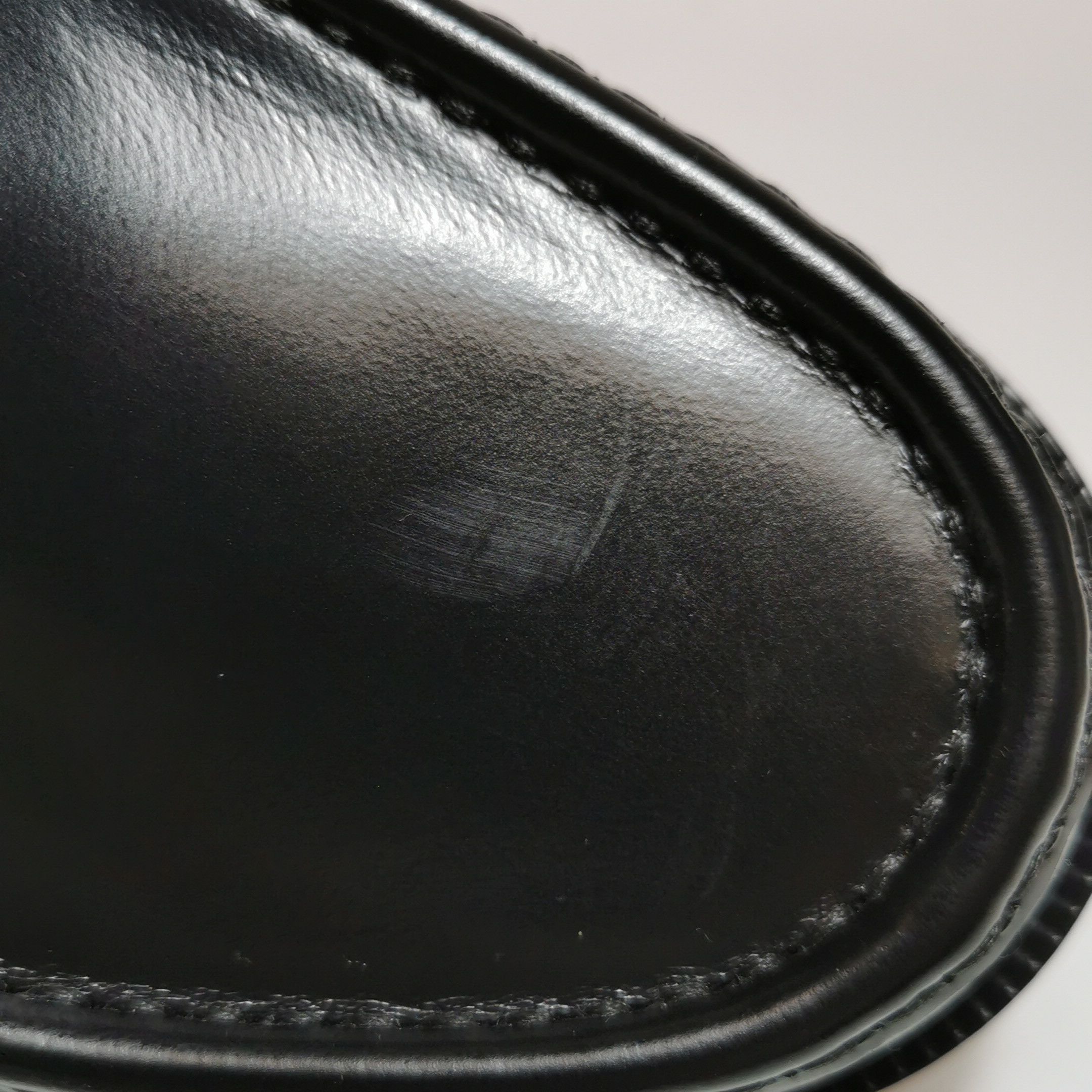 Gucci Gucci Leather Horsebit Loafers EU 41.5 Size US 8 / EU 41 - 7 Thumbnail