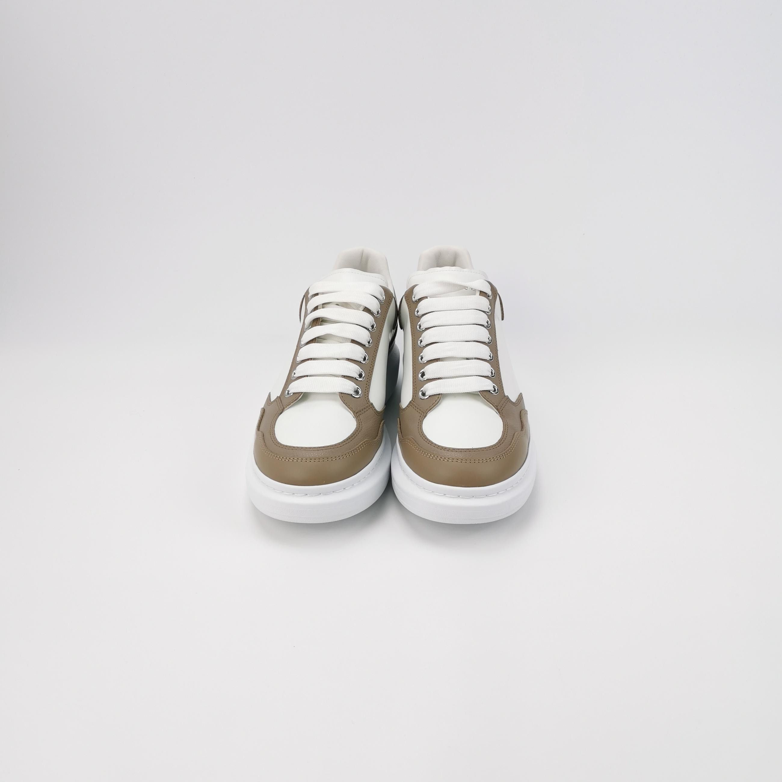 Alexander McQueen Alexander McQueen Beige Leather Oversized Sneakers 43 Size US 10 / EU 43 - 4 Thumbnail