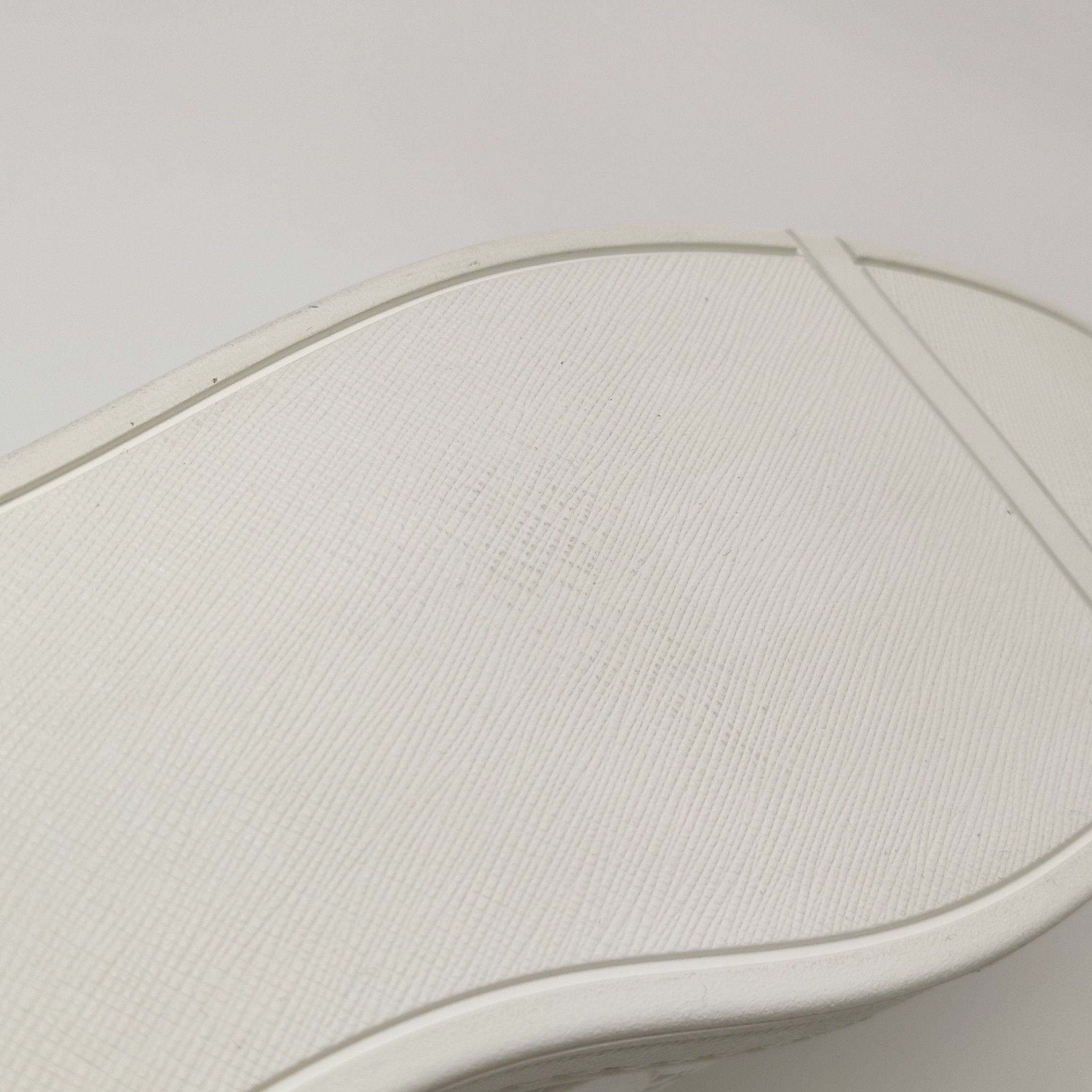 Prada Prada White Crocodile Leather Low-Top Sneakers EU 40 Size US 7 / EU 40 - 9 Thumbnail