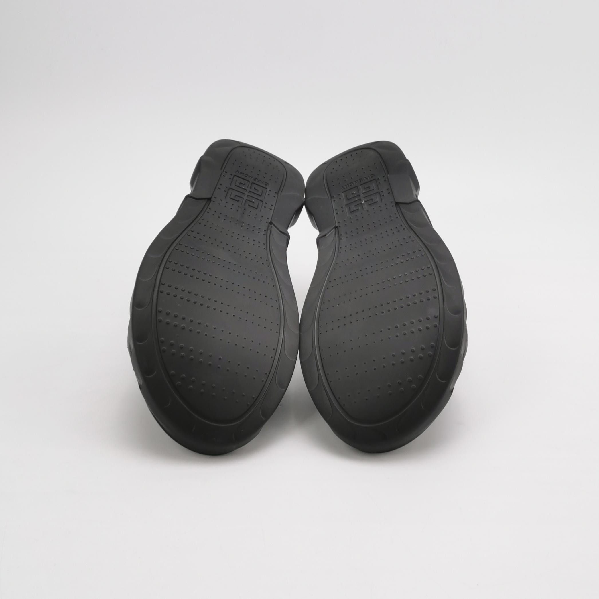 Givenchy Givenchy 4G Logo Platform Slides 39 Size US 6 / EU 39 - 6 Thumbnail
