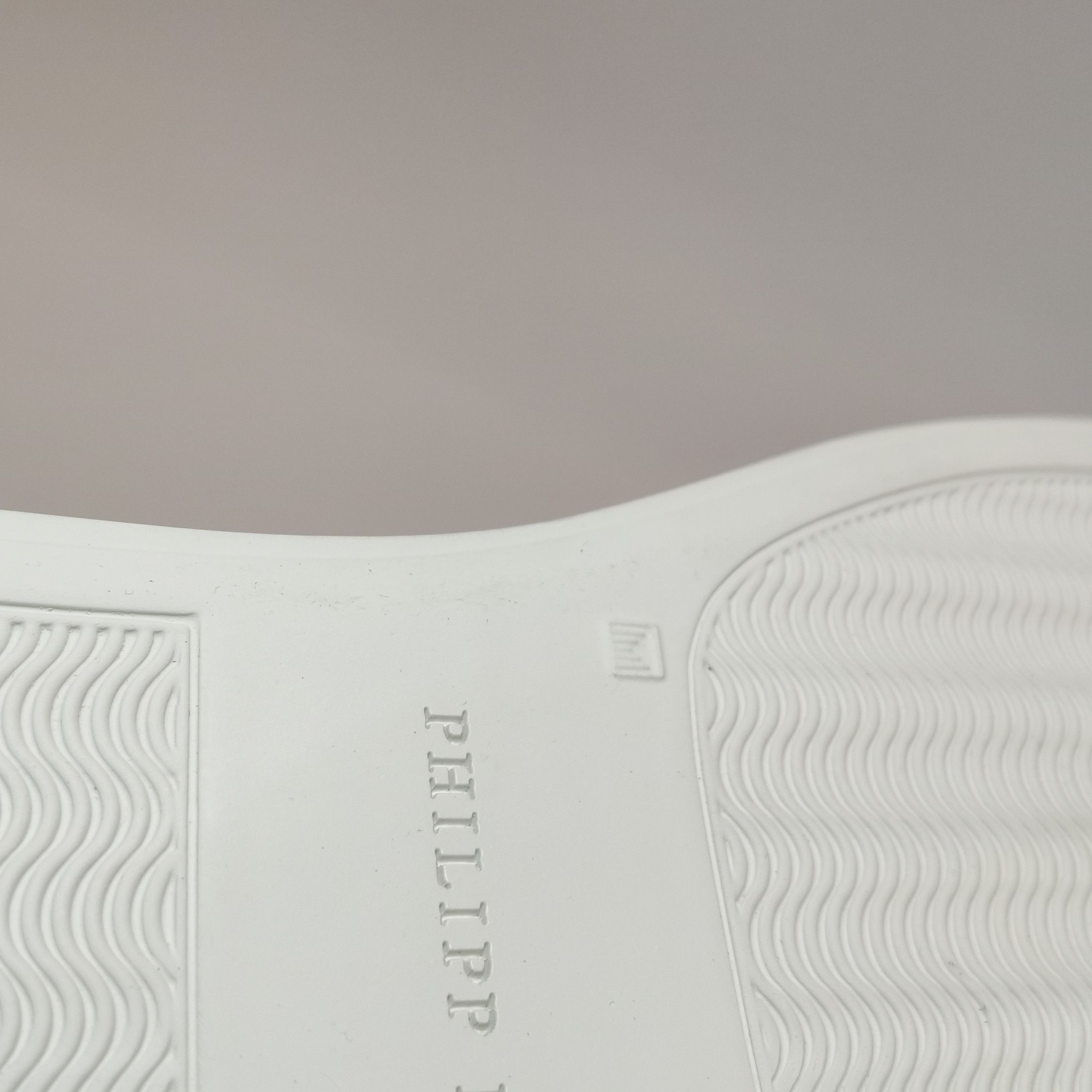 Philipp Plein Philipp Plein Logo Grained Leather High-Top Sneakers 40.5 Size US 7 / EU 40 - 9 Thumbnail