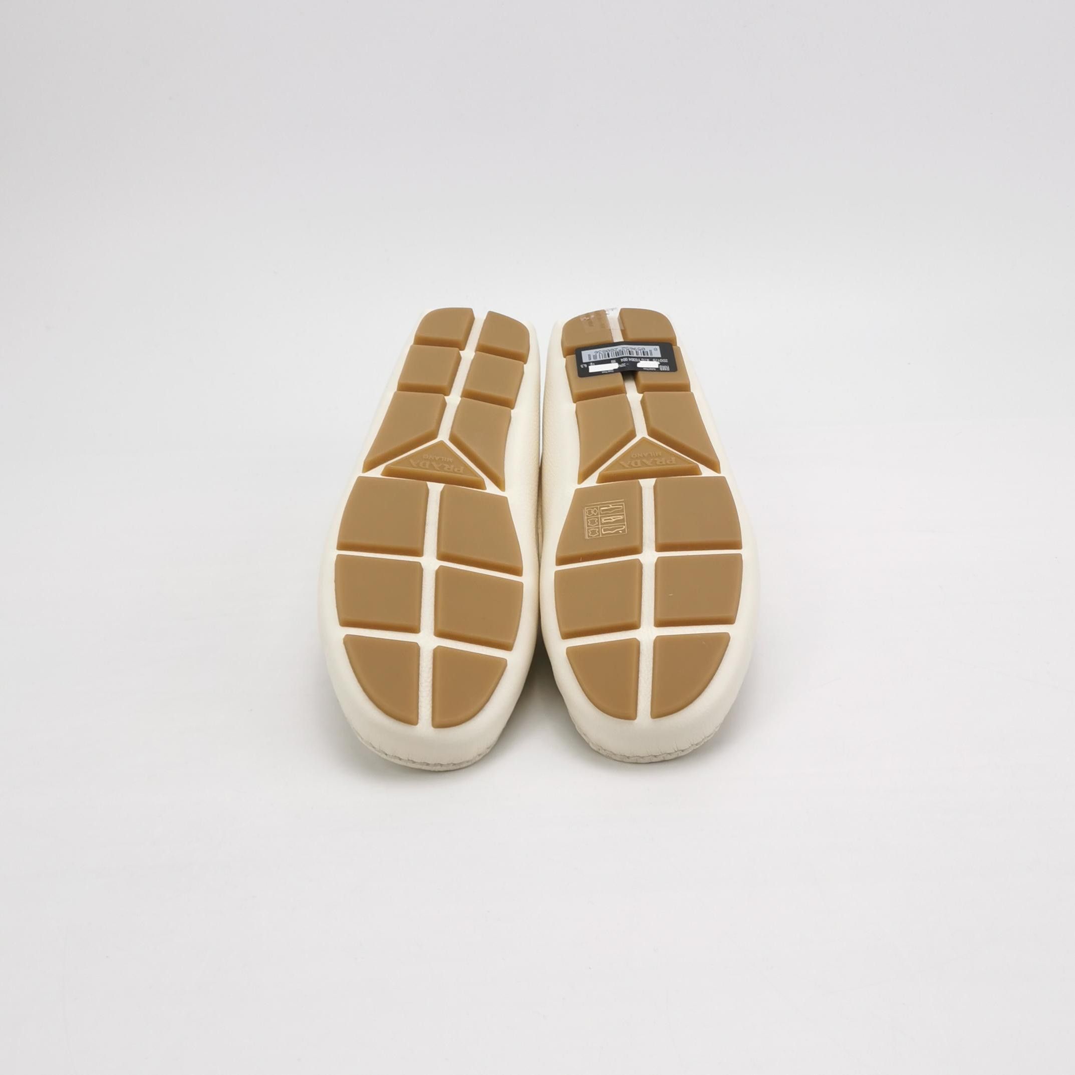 Prada Prada Leather Triangle Logo Slip On Loafers UK 6.5 Size US 7 / EU 40 - 6 Thumbnail