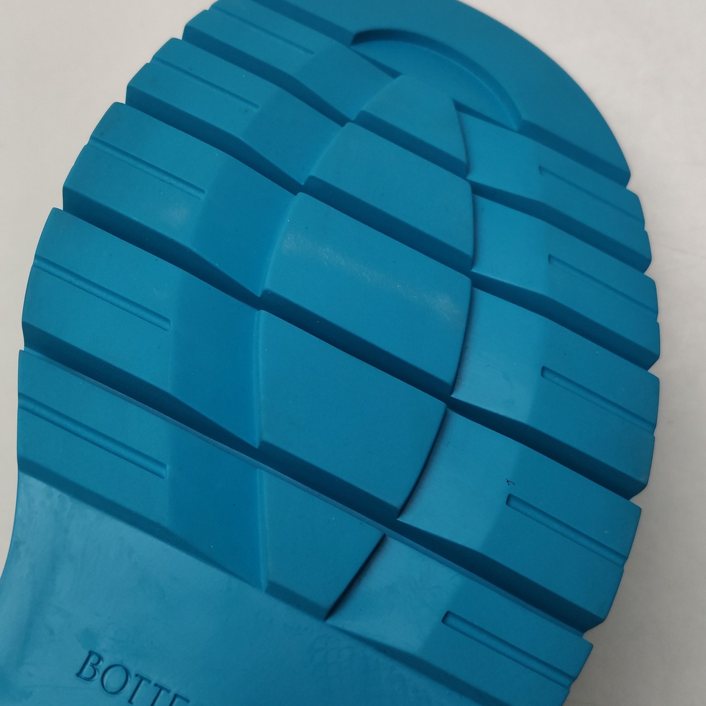 Bottega Veneta Bottega Veneta Blue Tire Sole Chelsea Boots EU 40 Size US 7 / EU 40 - 10 Thumbnail