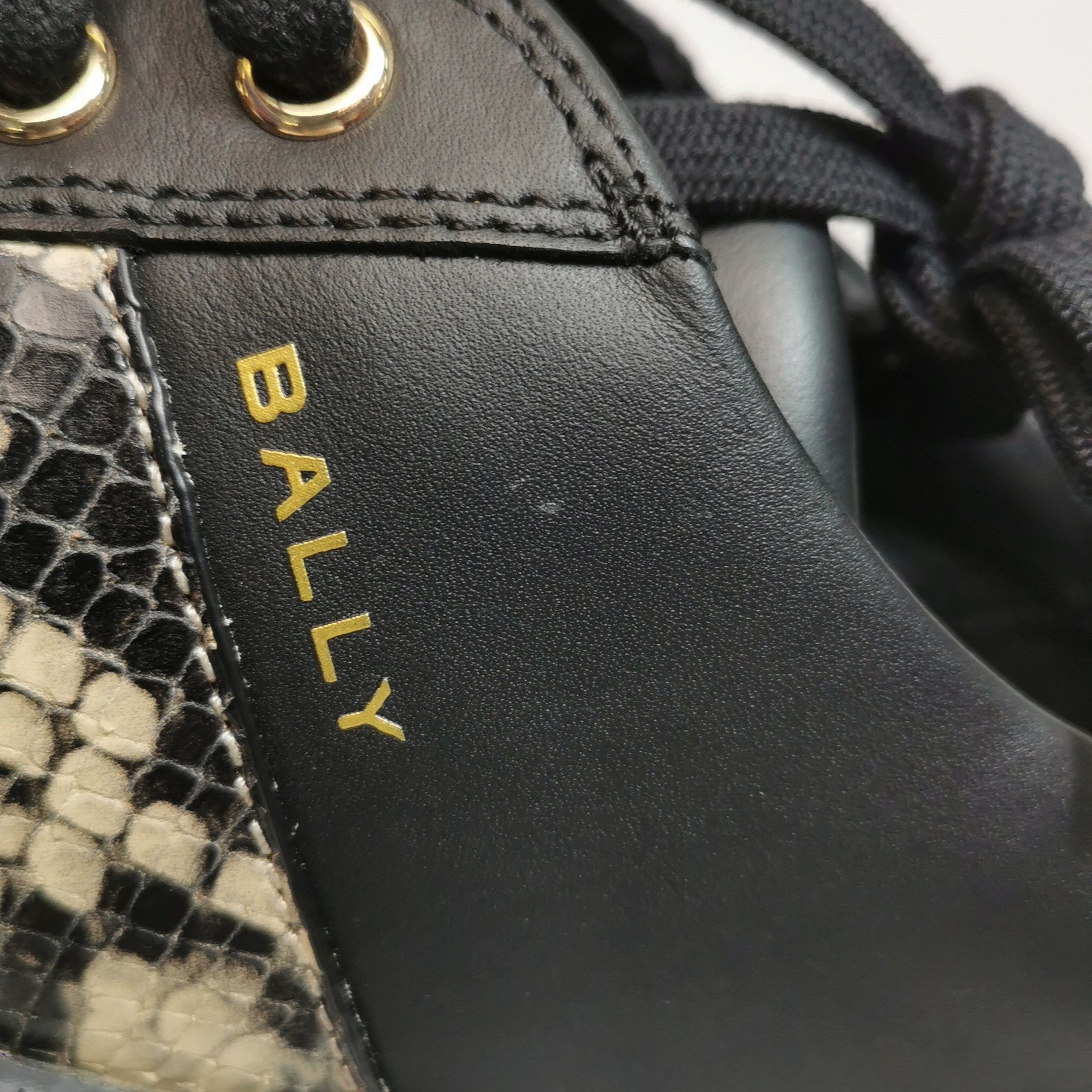 Bally Bally Snakeskin Detail Leather Sneakers EU 41.5 Size US 8 / EU 41 - 8 Thumbnail