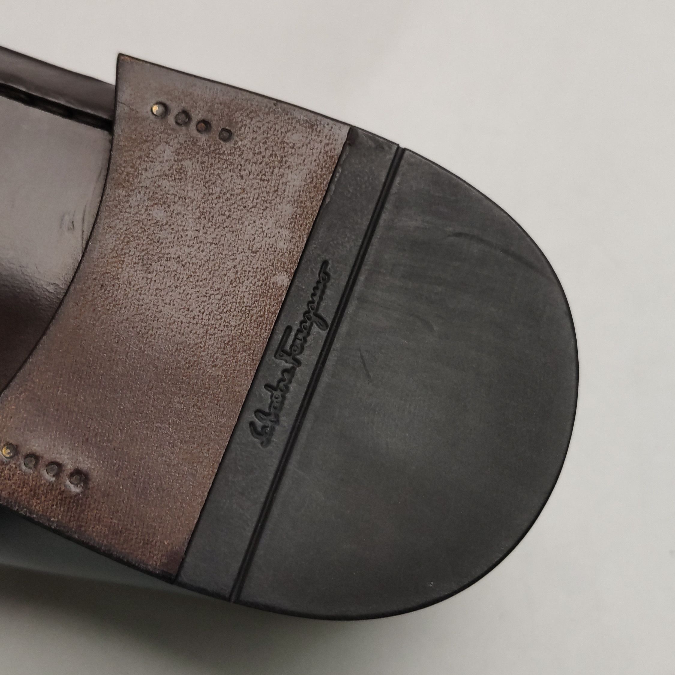 Salvatore Ferragamo Salvatore Ferragamo Gancini Buckle Loafers EU 42 Size US 9 / EU 42 - 15 Thumbnail