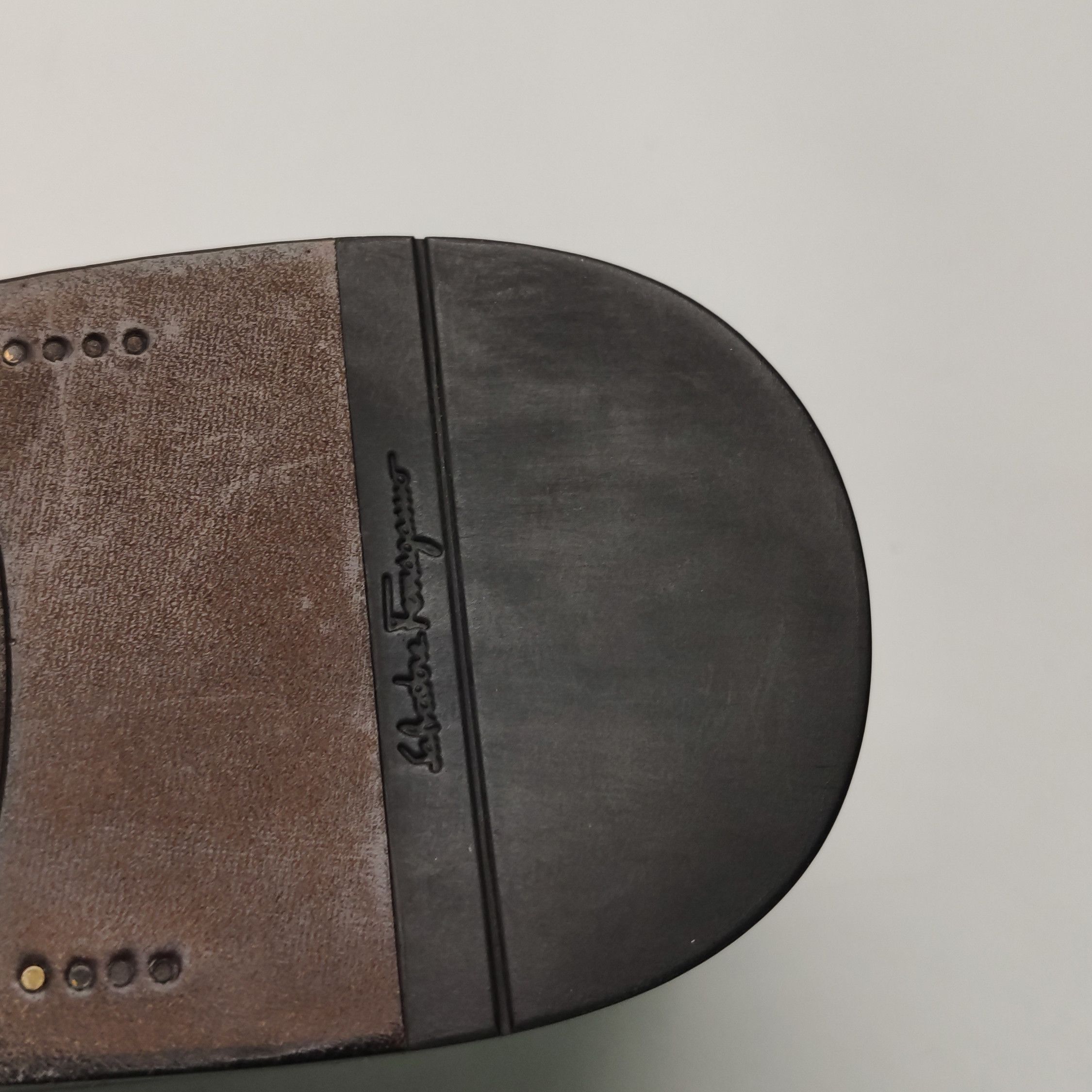 Salvatore Ferragamo Salvatore Ferragamo Gancini Buckle Loafers EU 42 Size US 9 / EU 42 - 12 Thumbnail
