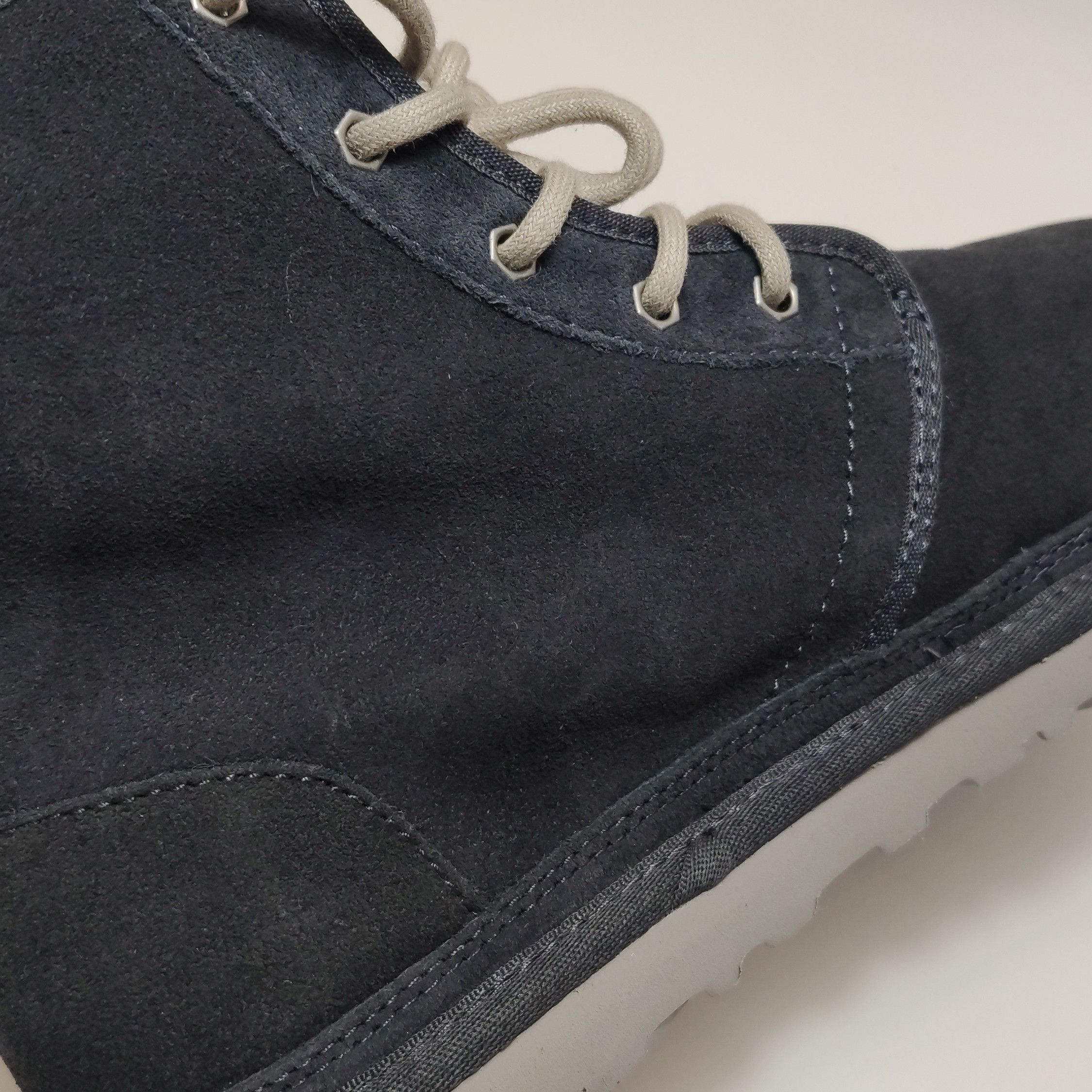 Ugg UGG Suede Lace-up Boots EU 43 Size US 10 / EU 43 - 8 Thumbnail