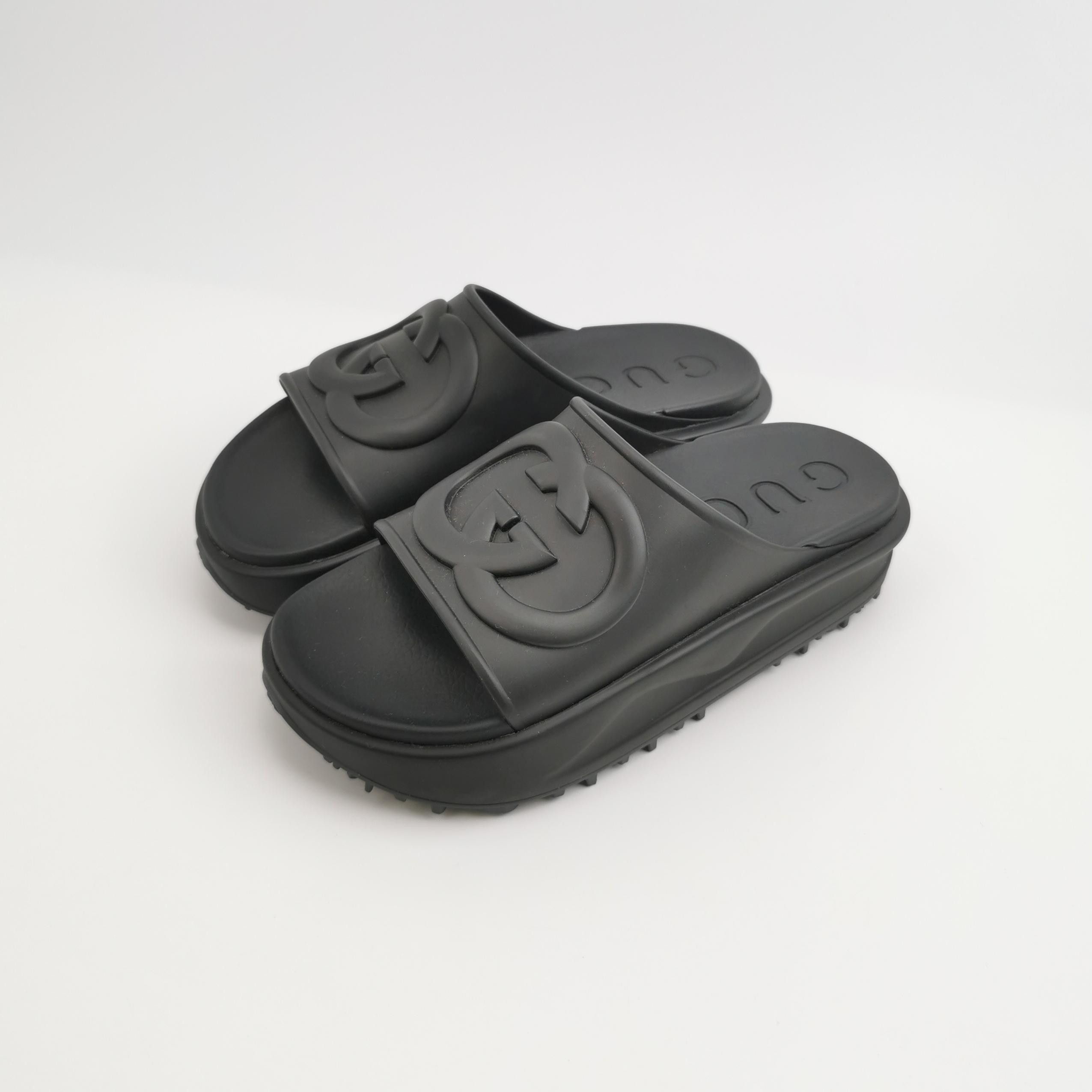 Gucci Gucci Interlocking G Rubber Platform Slides 40 Size US 7 / EU 40 - 3 Thumbnail