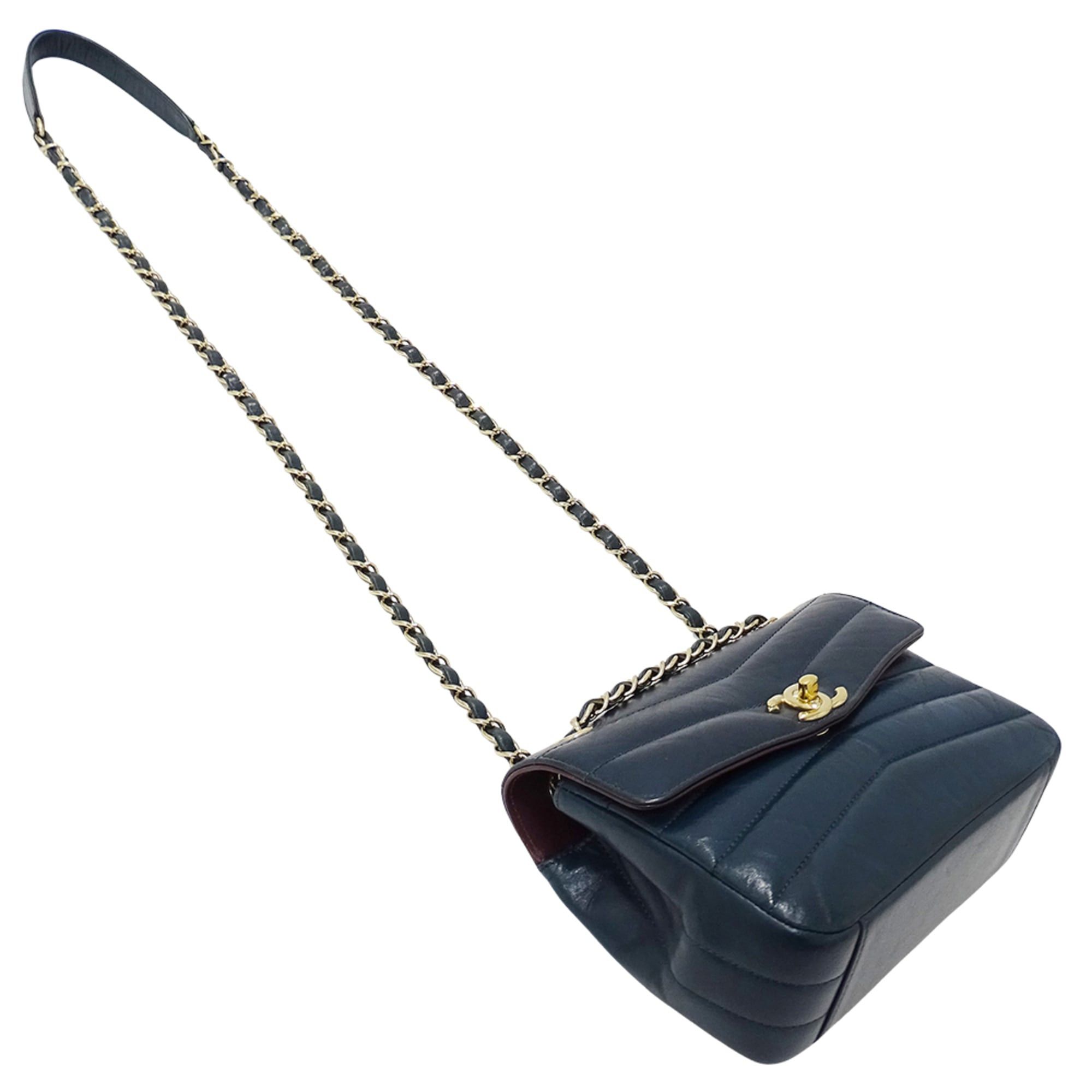 Chanel Chanel handbag for women, brand shoulder bag, leather, blue-green, gold hardware, chain strap. Size ONE SIZE - 4 Thumbnail