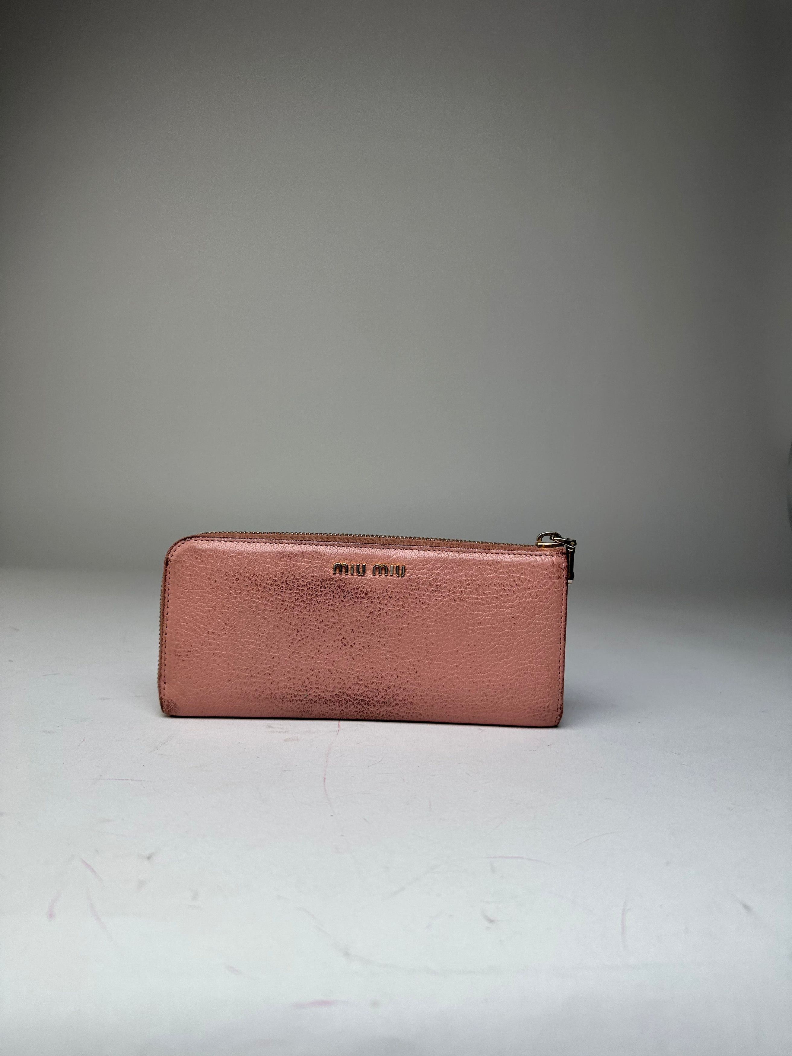 Miu Miu Vintage Studded Leather Zippy Wallet Pink Size ONE SIZE - 11 Thumbnail