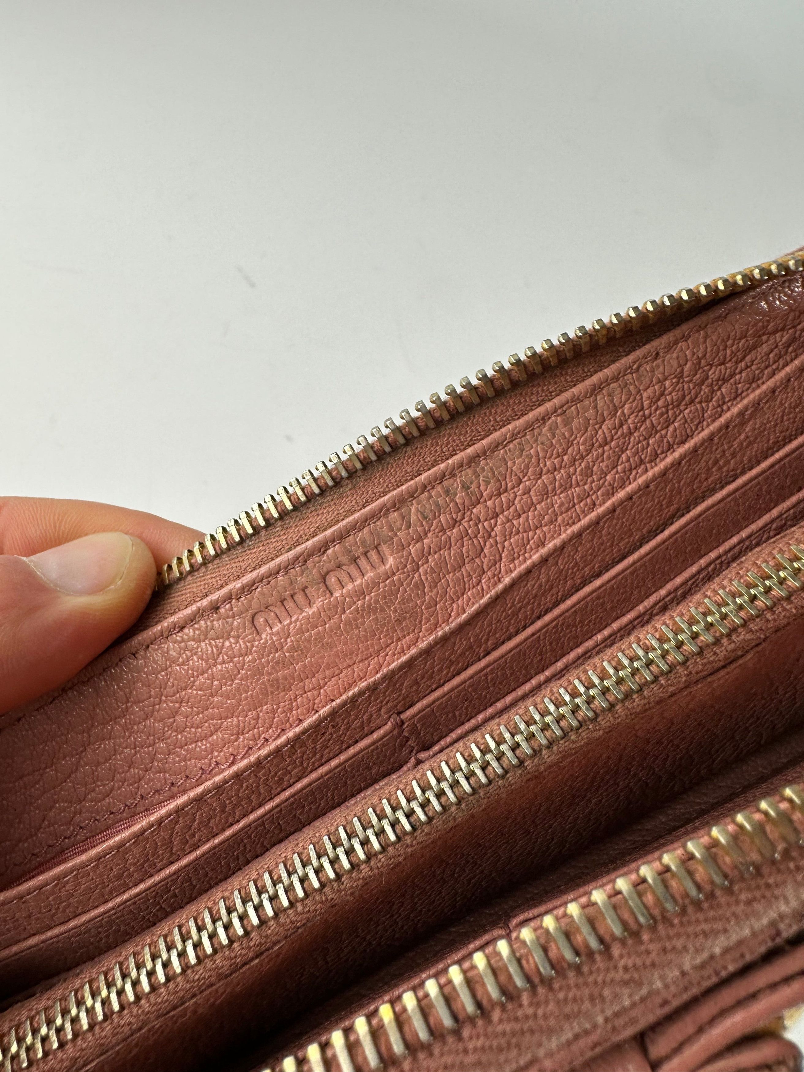 Miu Miu Vintage Studded Leather Zippy Wallet Pink Size ONE SIZE - 6 Thumbnail