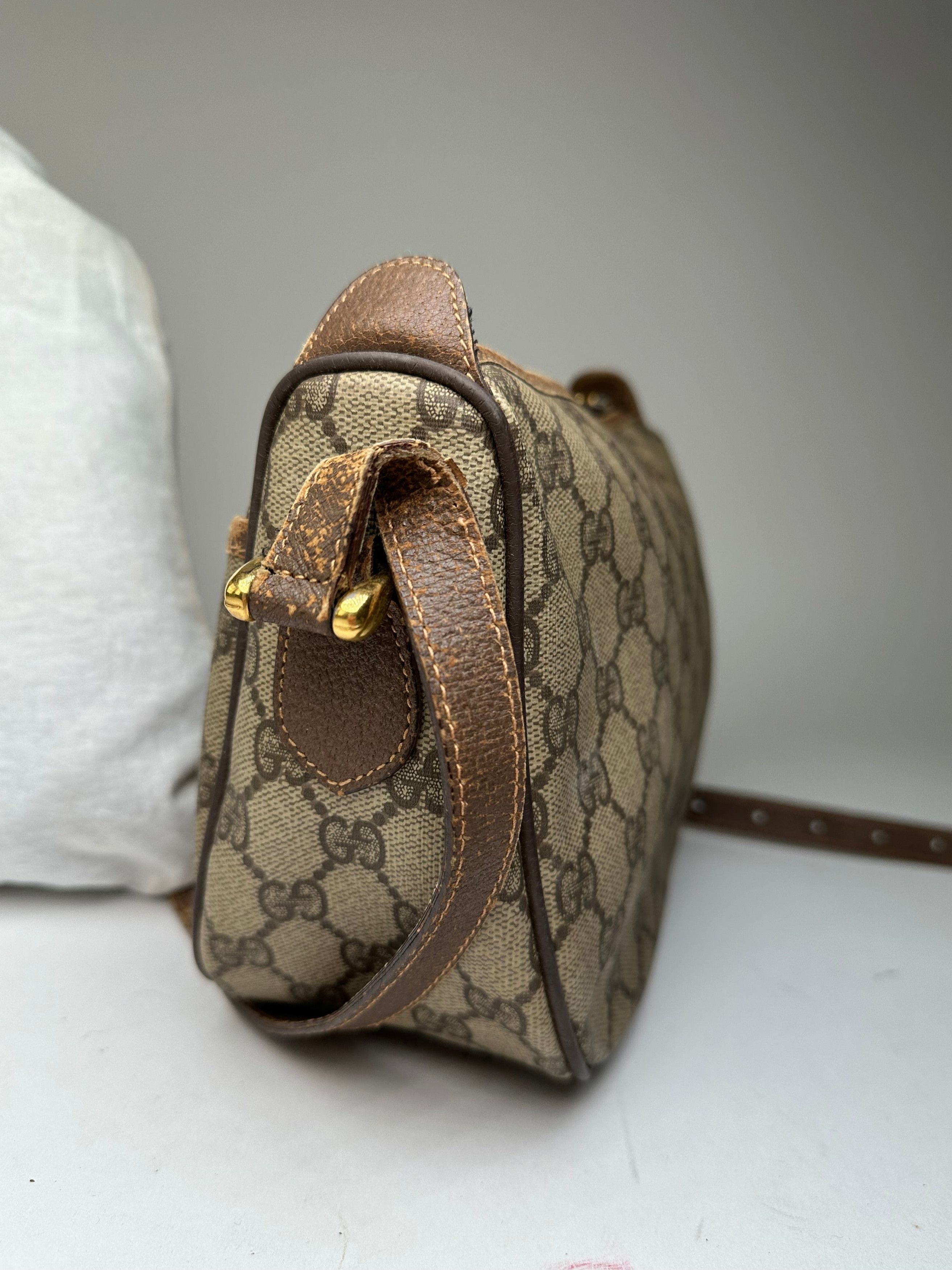 Gucci Vintage GG Monogram Web Stripe Canvas Leather Crossbody Bag Size ONE SIZE - 10 Thumbnail