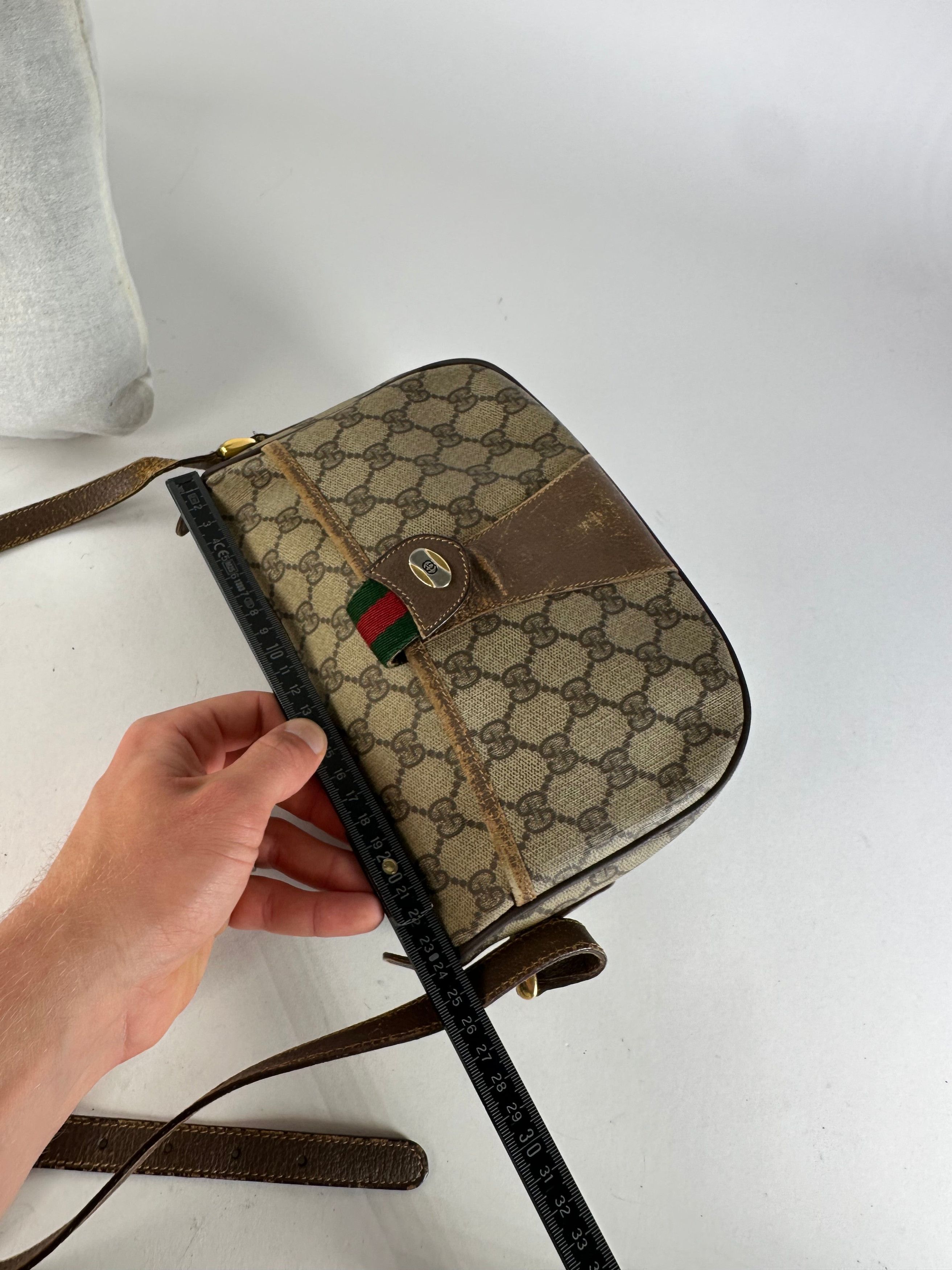 Gucci Vintage GG Monogram Web Stripe Canvas Leather Crossbody Bag Size ONE SIZE - 12 Thumbnail