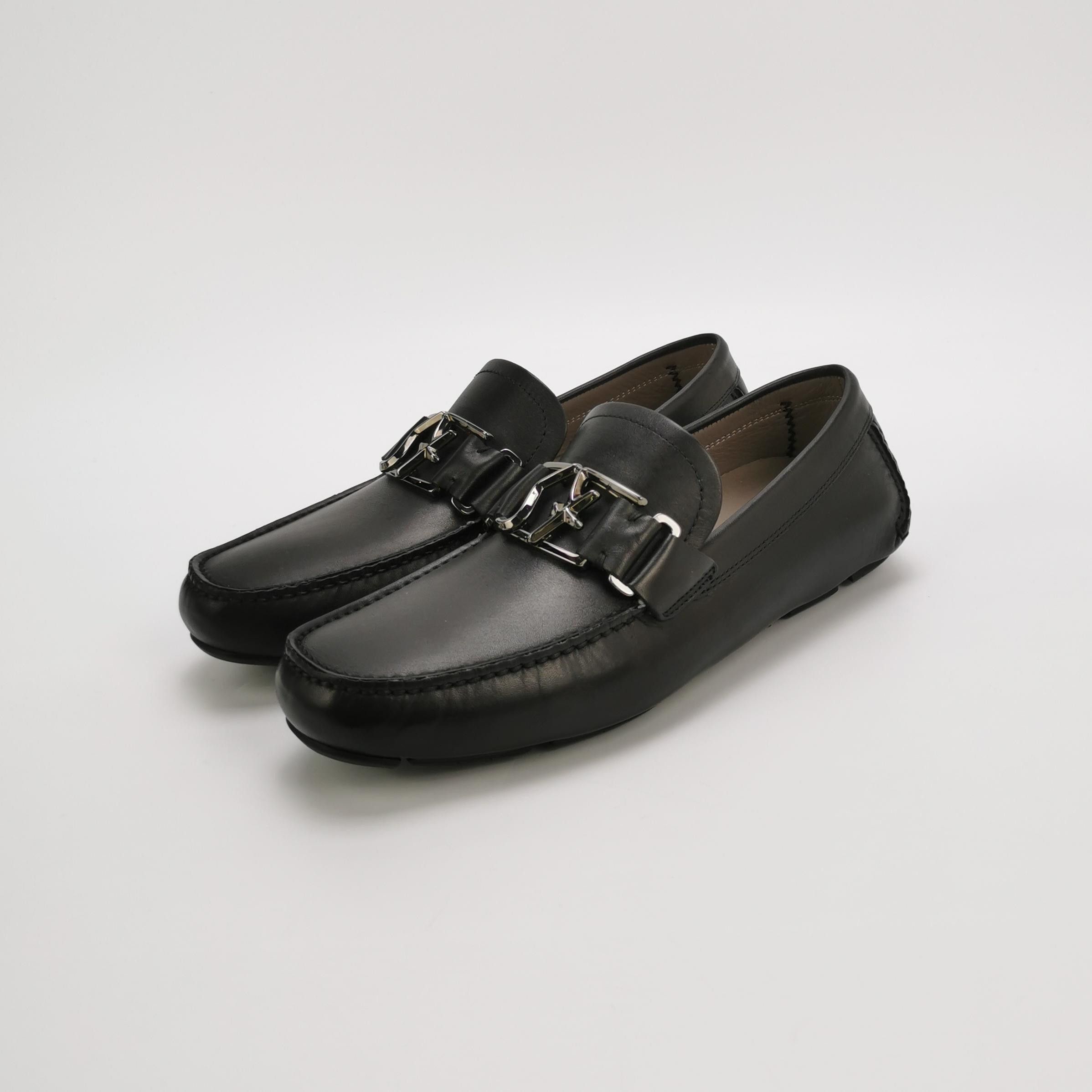 Salvatore Ferragamo Salvatore Ferragamo Gancini Leather Loafers US 7 Size US 7 / EU 40 - 3 Thumbnail
