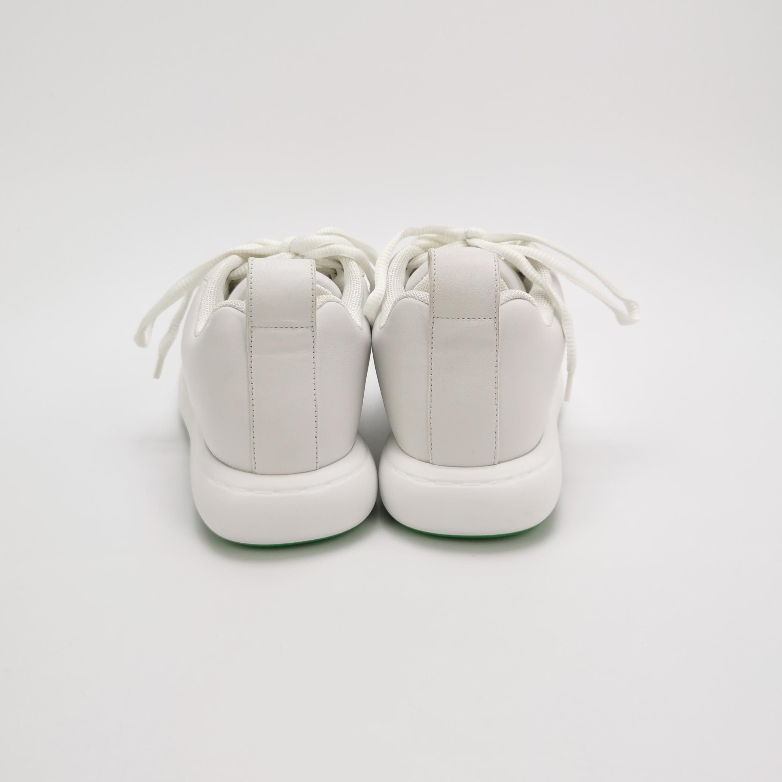 Bottega Veneta Bottega Veneta Pillow White Low-Top Sneakers US 10 Size US 10 / EU 43 - 5 Thumbnail
