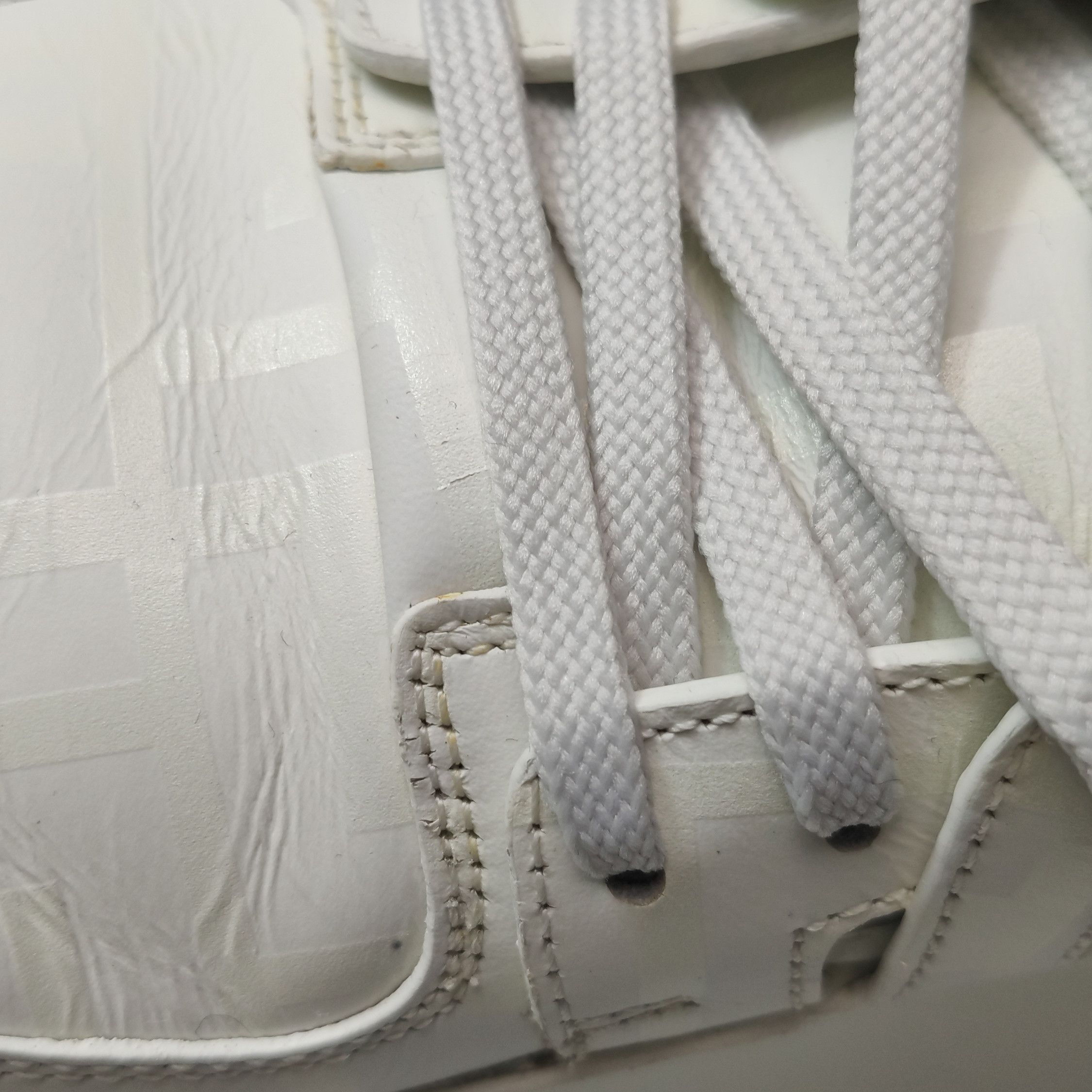 Fendi Fendi FF Motif White Leather Sneakers 40 Size US 7 / EU 40 - 10 Thumbnail