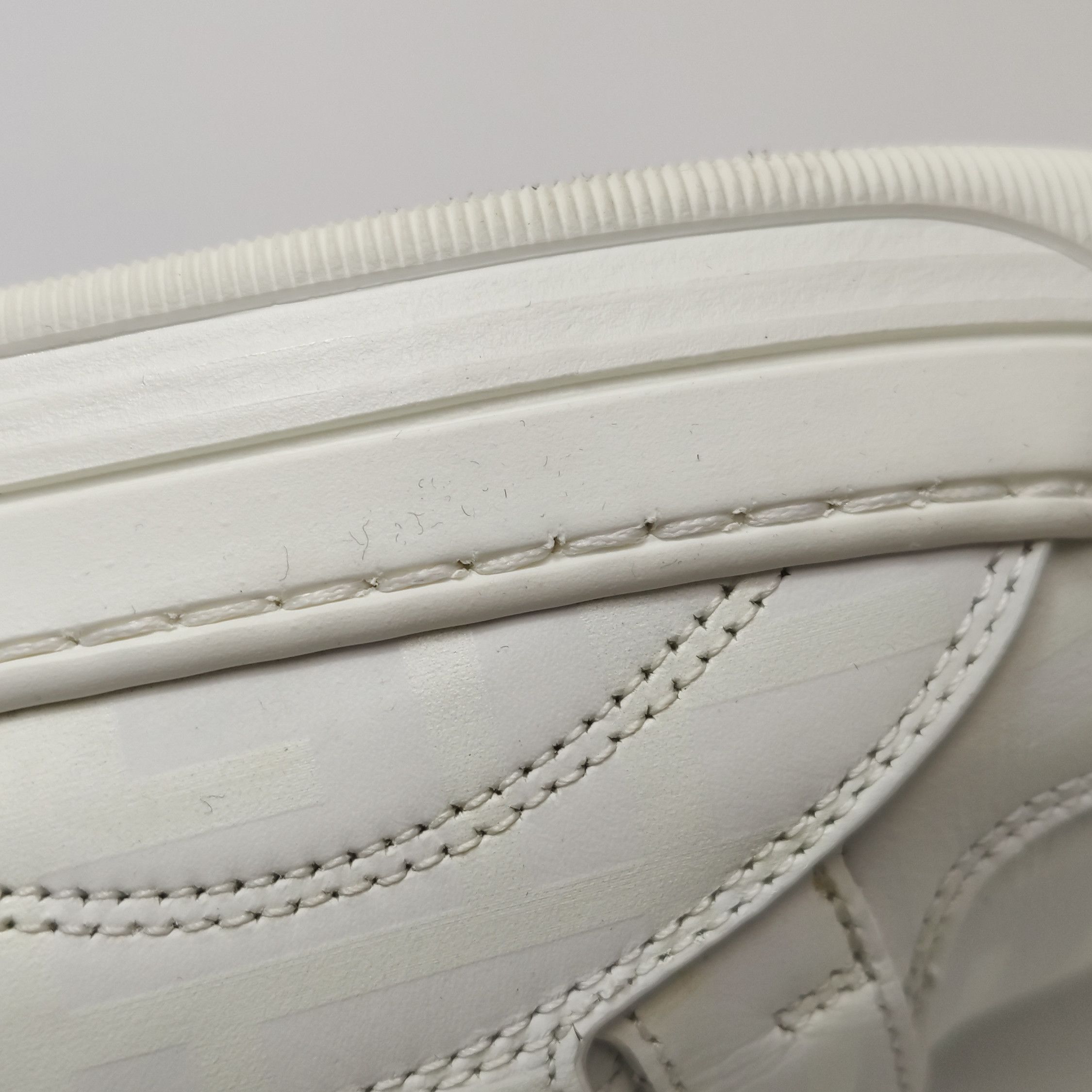 Fendi Fendi FF Motif White Leather Sneakers 40 Size US 7 / EU 40 - 11 Thumbnail