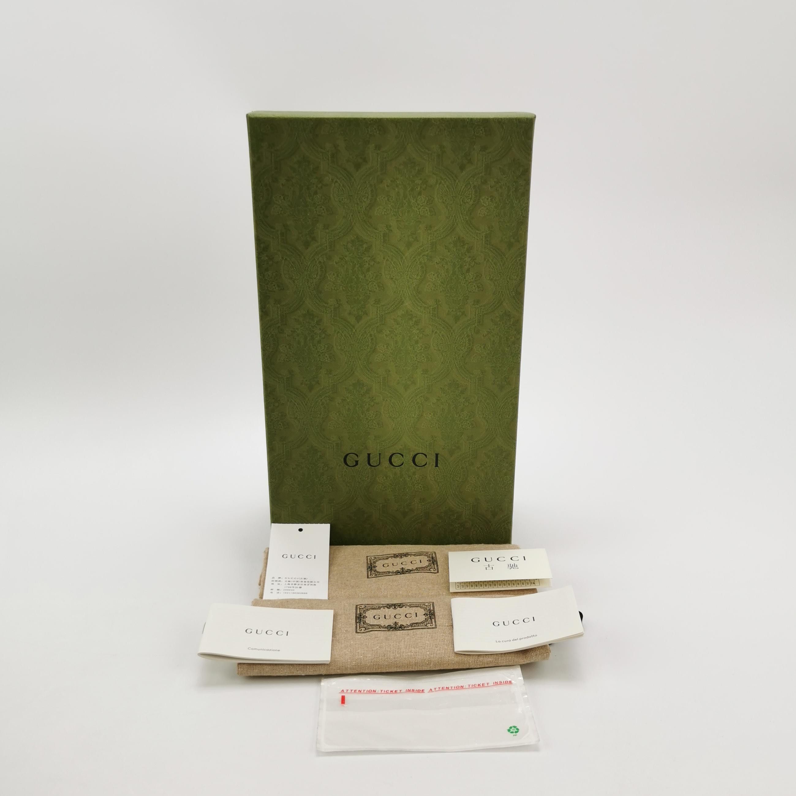Gucci Gucci Interlocking G Chain Loafers US 9.5 Size US 7 / EU 40 - 7 Thumbnail
