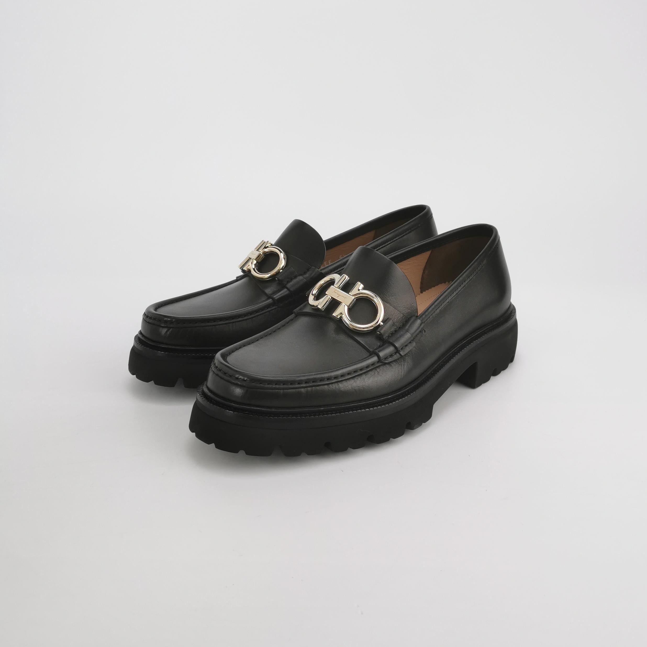 Salvatore Ferragamo Salvatore Ferragamo Gancini Chunky Loafers 39.5 Size US 9.5 / IT 39.5 - 3 Thumbnail
