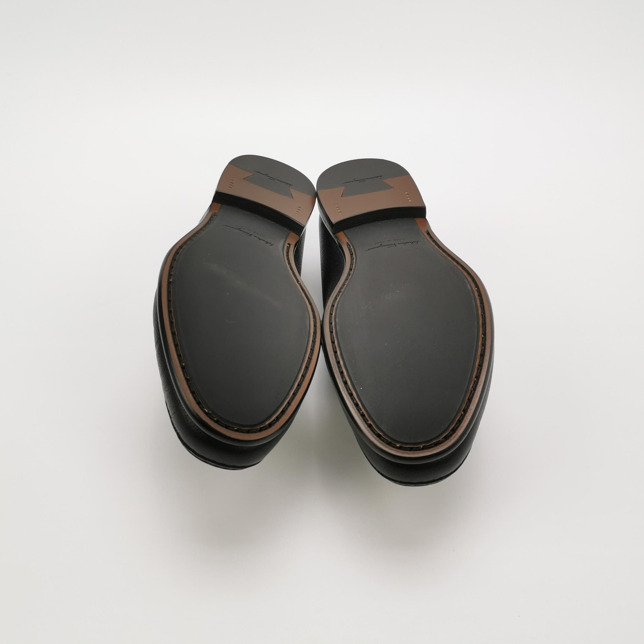 Salvatore Ferragamo Salvatore Ferragamo Gancini Bit Loafers EU 40.5 Size US 7 / EU 40 - 6 Thumbnail