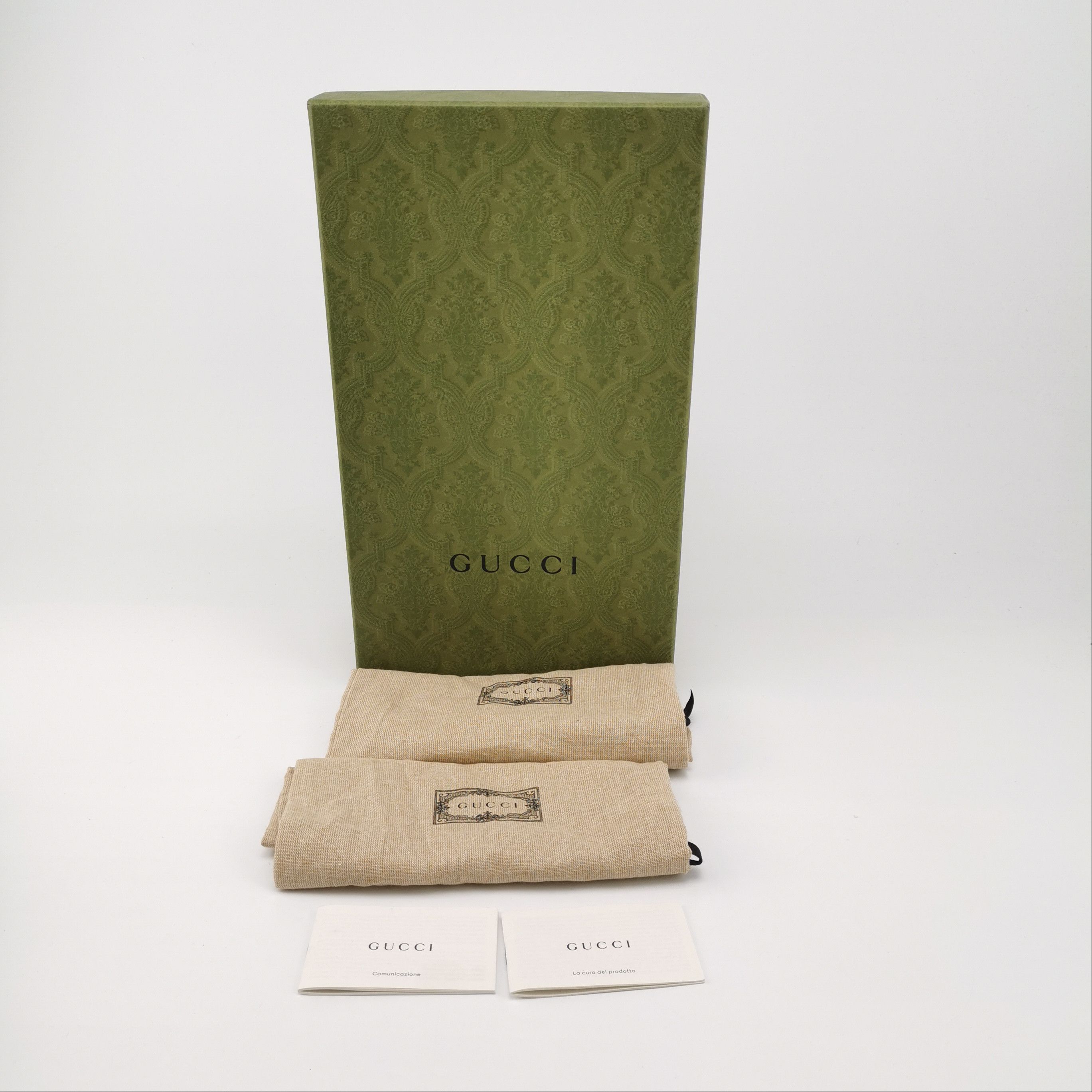 Gucci Gucci Web Detail Leather Loafers EU 41 Size US 8 / EU 41 - 7 Thumbnail