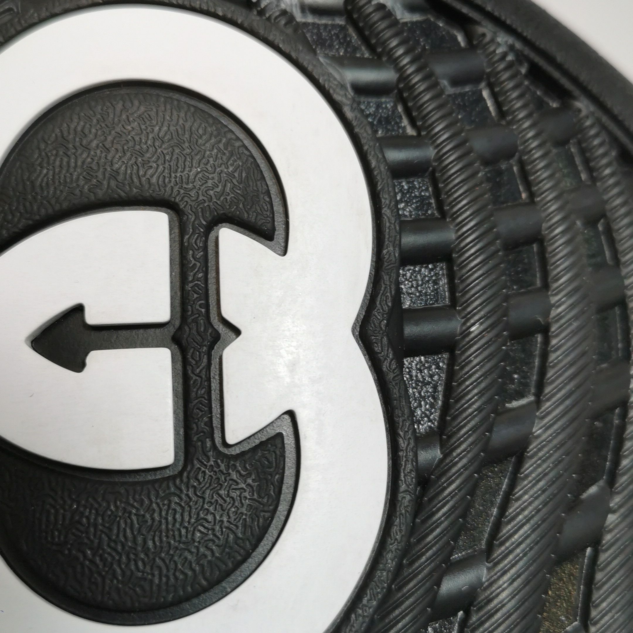 Gucci Gucci Interlocking G Run Sneakers EU 44.5 Size US 11 / EU 44 - 9 Thumbnail