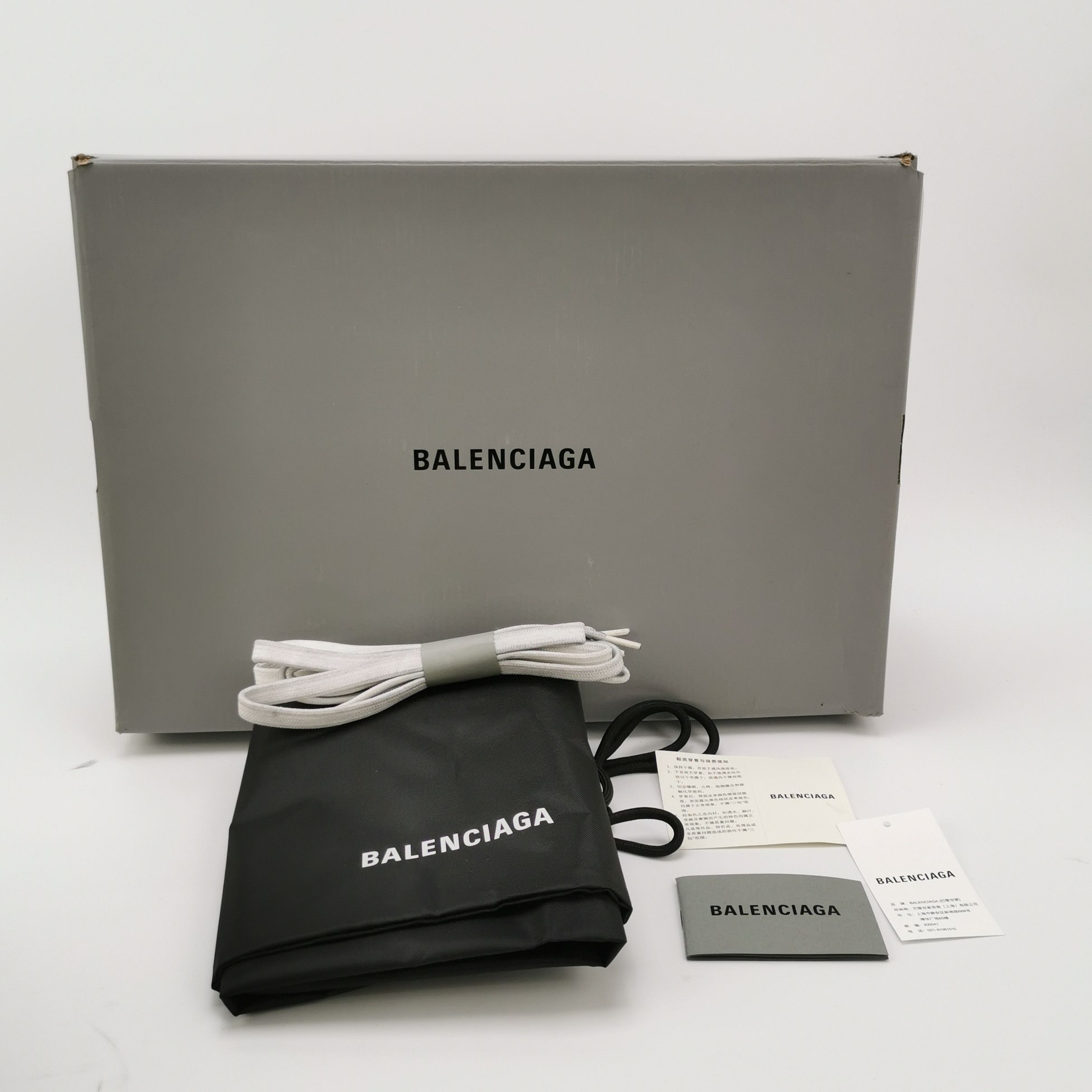 Balenciaga Balenciaga Suede Mesh Cargo Sneakers 40 Size US 7 / EU 40 - 7 Thumbnail