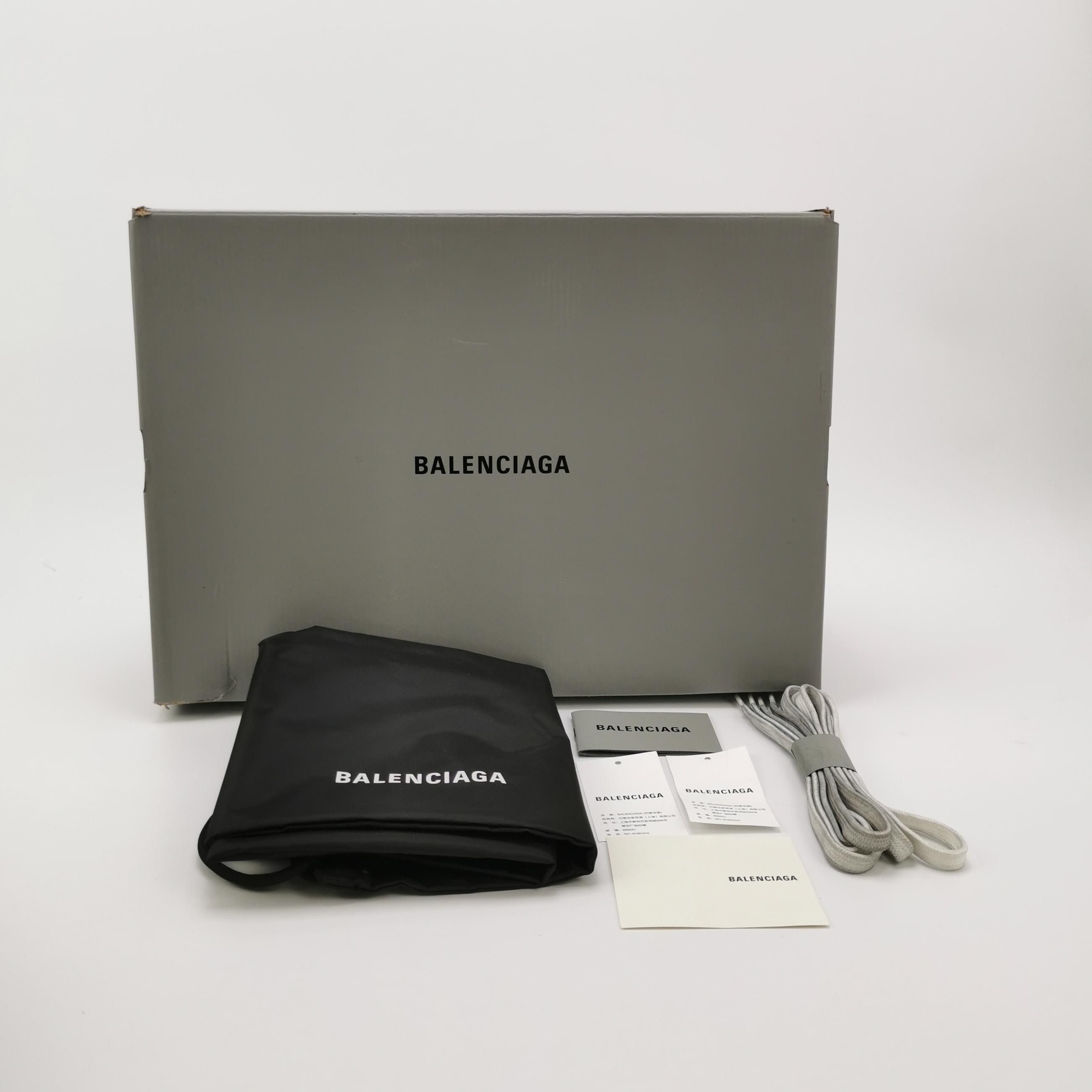 Balenciaga Balenciaga Cargo Mesh Panel Sneakers 40 Size US 7 / EU 40 - 7 Thumbnail