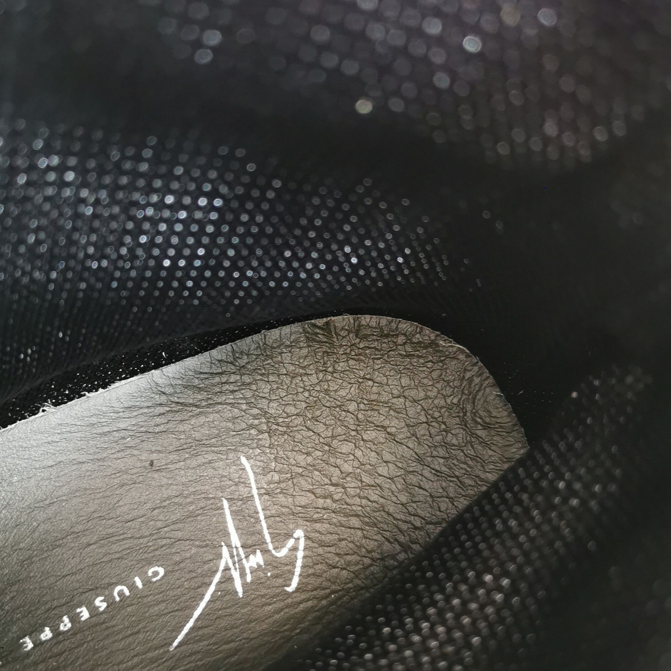 Giuseppe Zanotti Giuseppe Zanotti Urchin Suede Sneakers Size 39 Size US 6 / EU 39 - 10 Thumbnail