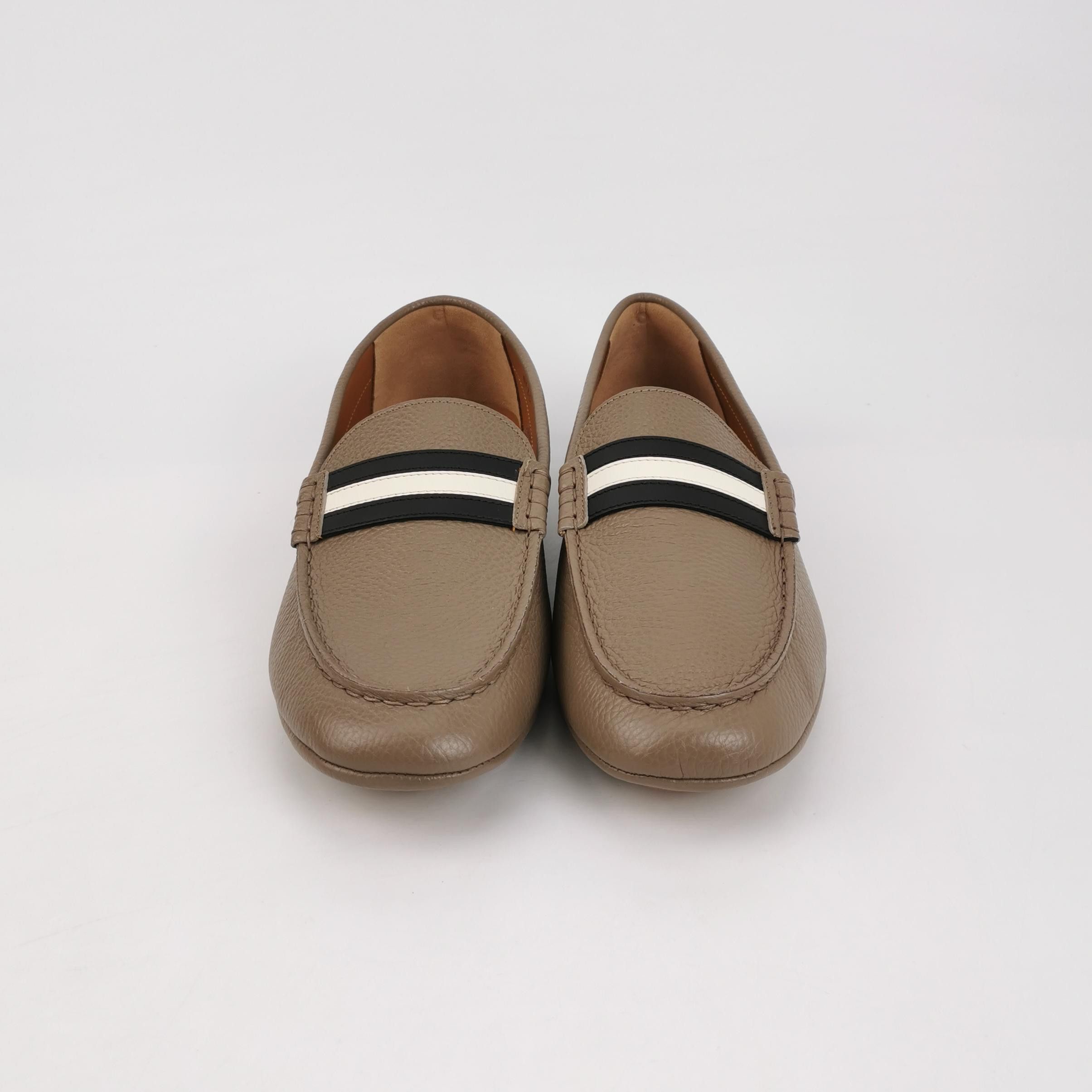 Bally Bally Striped Grained Leather Loafers EU 41.5 Size US 8 / EU 41 - 4 Thumbnail