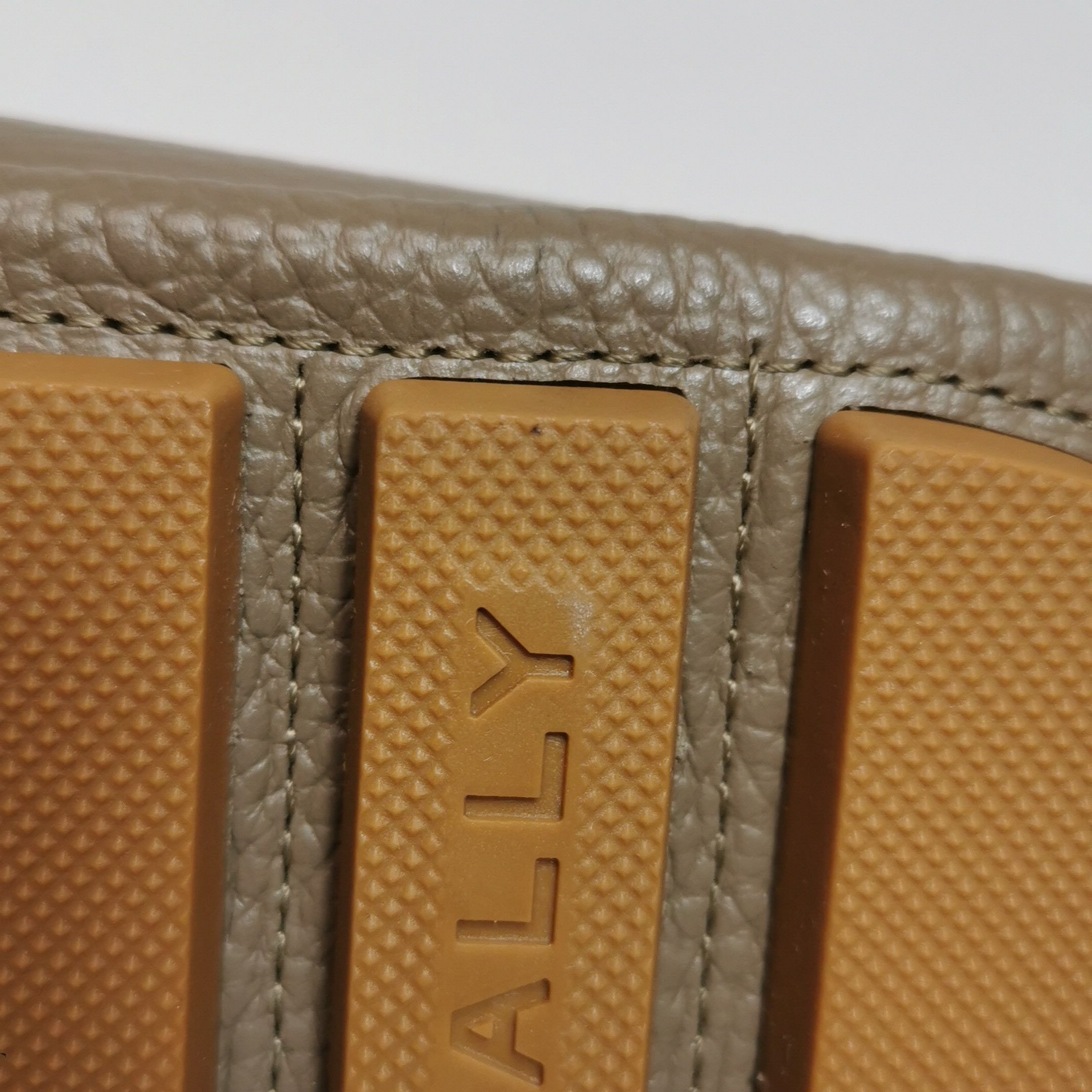 Bally Bally Striped Grained Leather Driving Loafers 43 Size US 10 / EU 43 - 11 Thumbnail