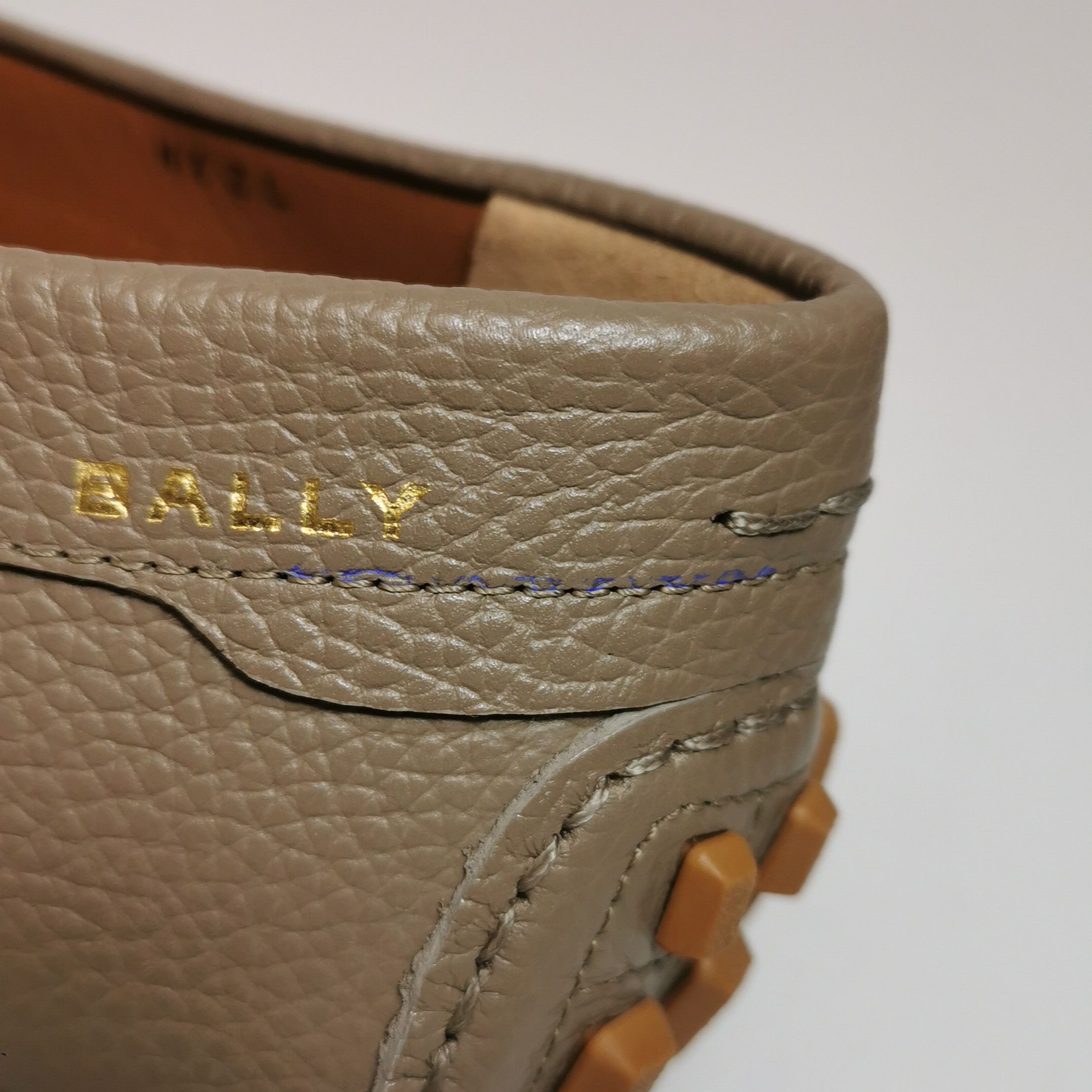 Bally Bally Striped Grained Leather Driving Loafers 43 Size US 10 / EU 43 - 9 Thumbnail