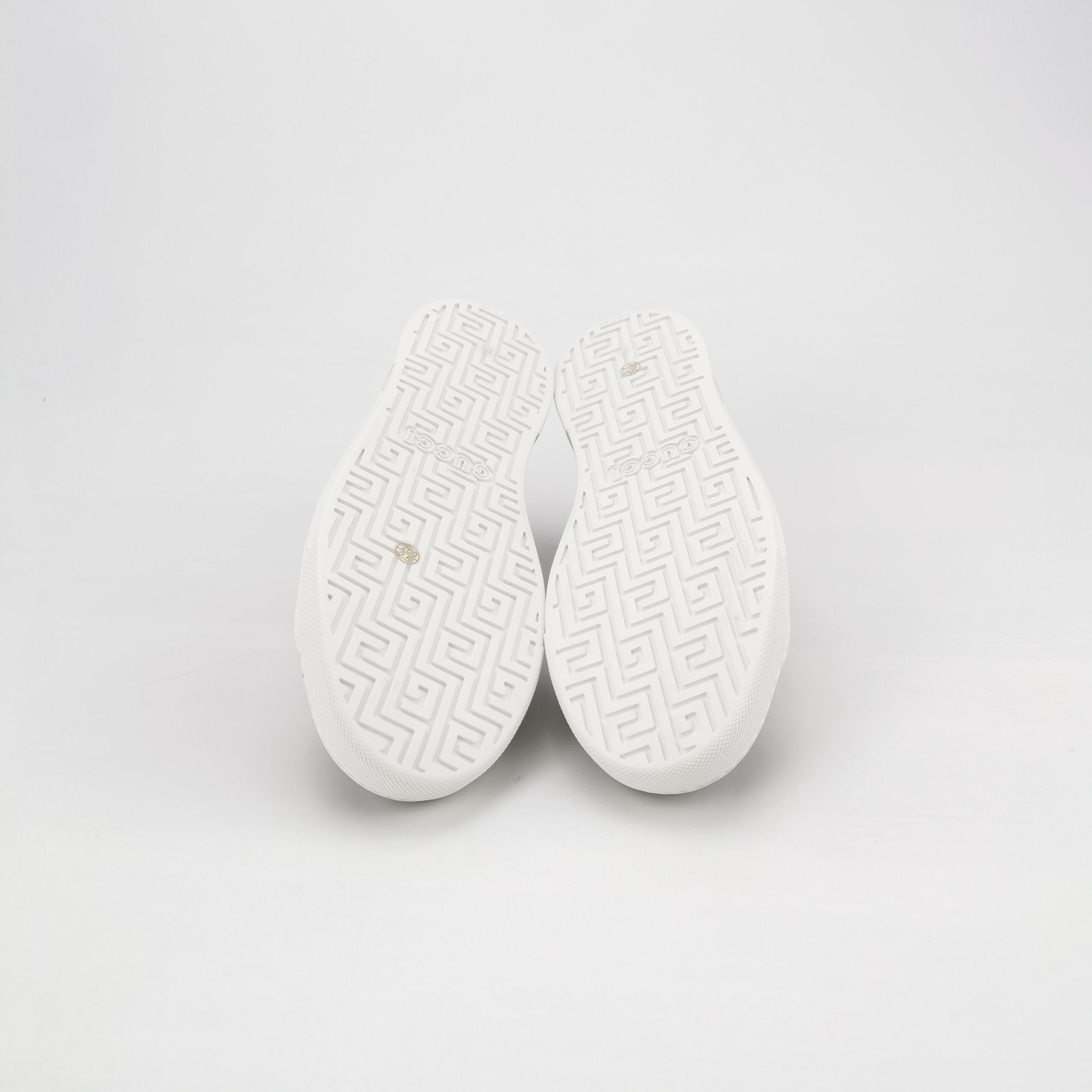 Gucci Gucci GG Supreme Web Ace Sneakers Size EU 40.5 Size US 7 / EU 40 - 6 Thumbnail