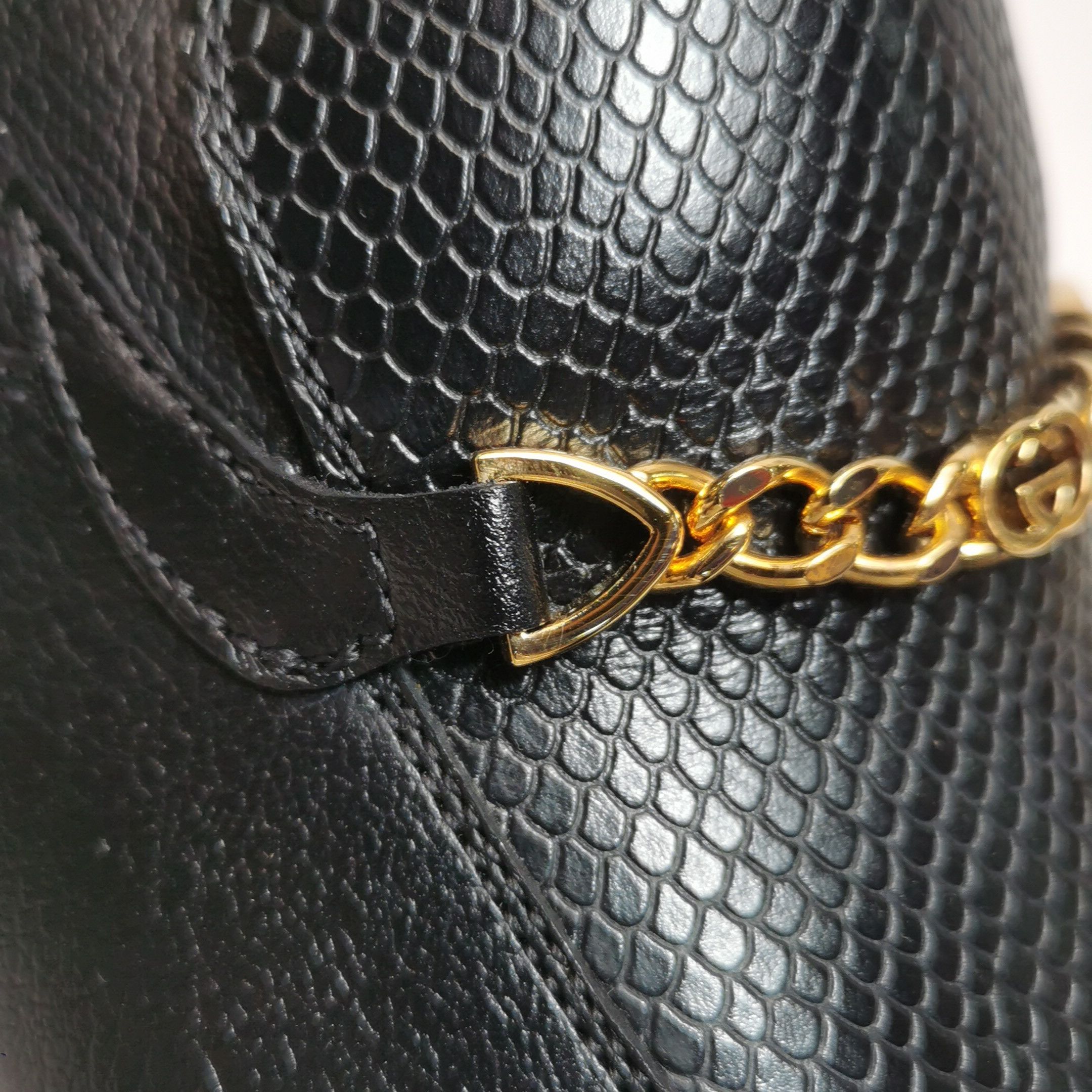 Gucci Gucci Interlocking G Chain Leather Loafers 40.5 Size US 7 / EU 40 - 8 Thumbnail