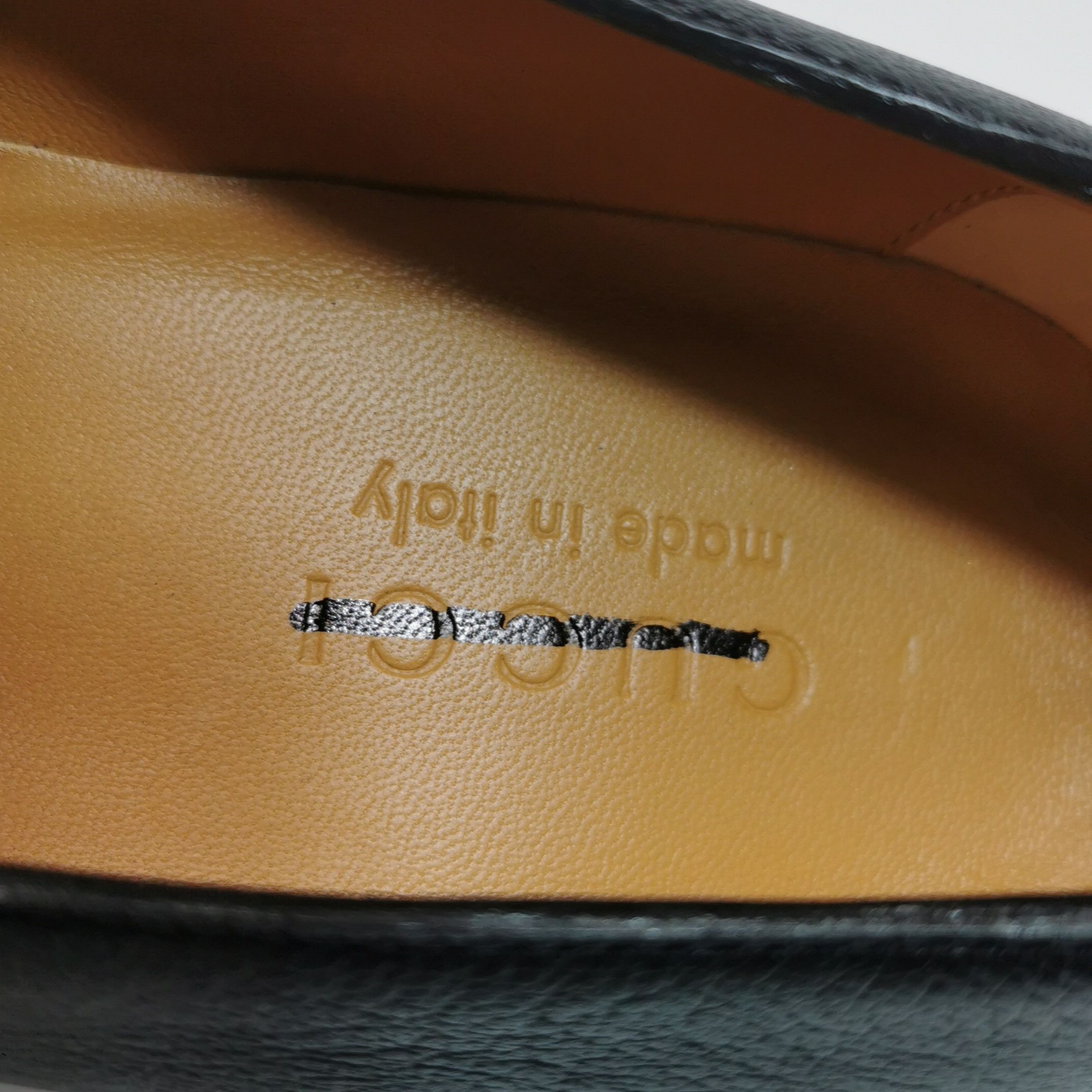Gucci Gucci Interlocking G Chain Leather Loafers 40.5 Size US 7 / EU 40 - 10 Thumbnail