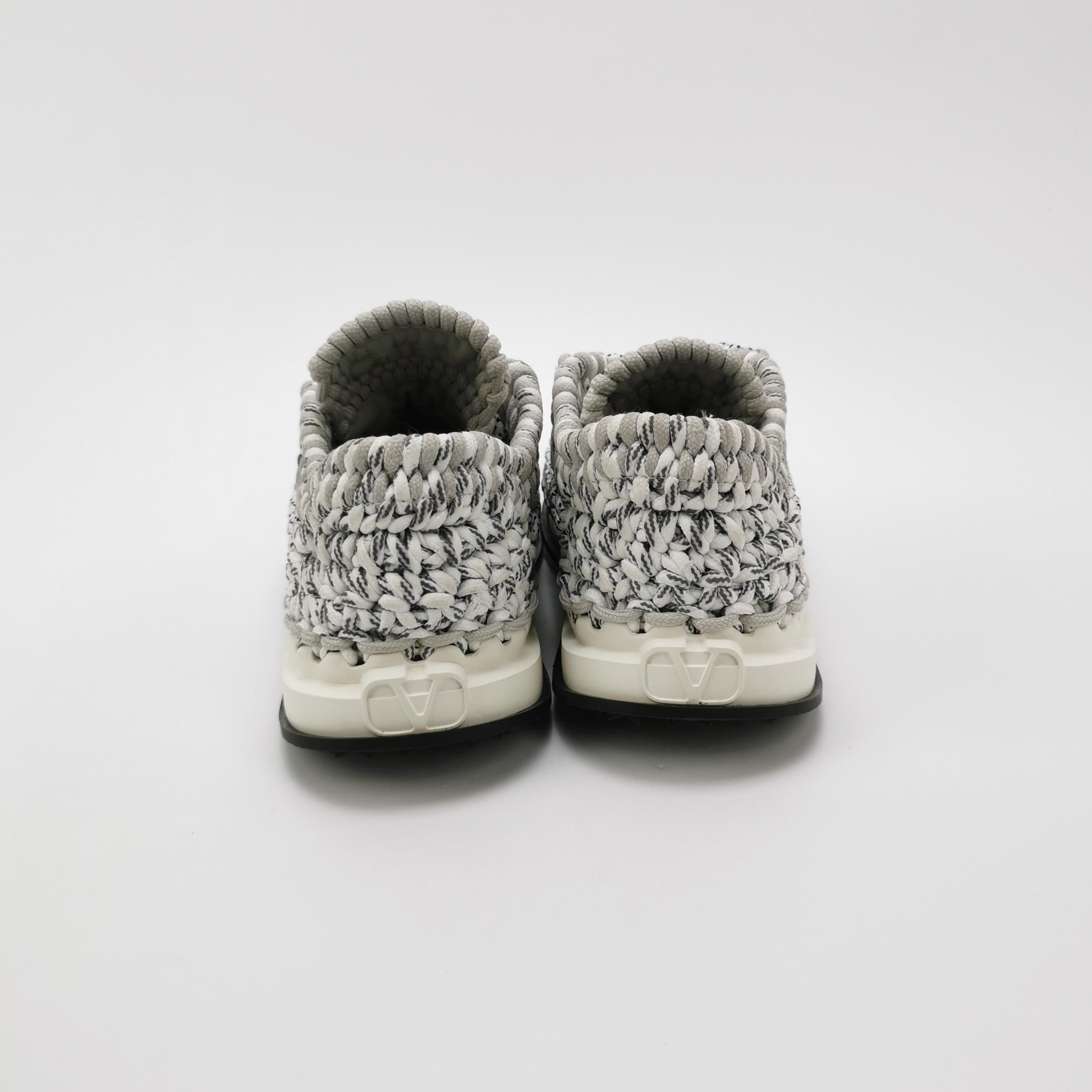 Valentino Valentino Woven Letter Logo Sneakers IT 38.5 Size US 8.5 / IT 38.5 - 5 Thumbnail