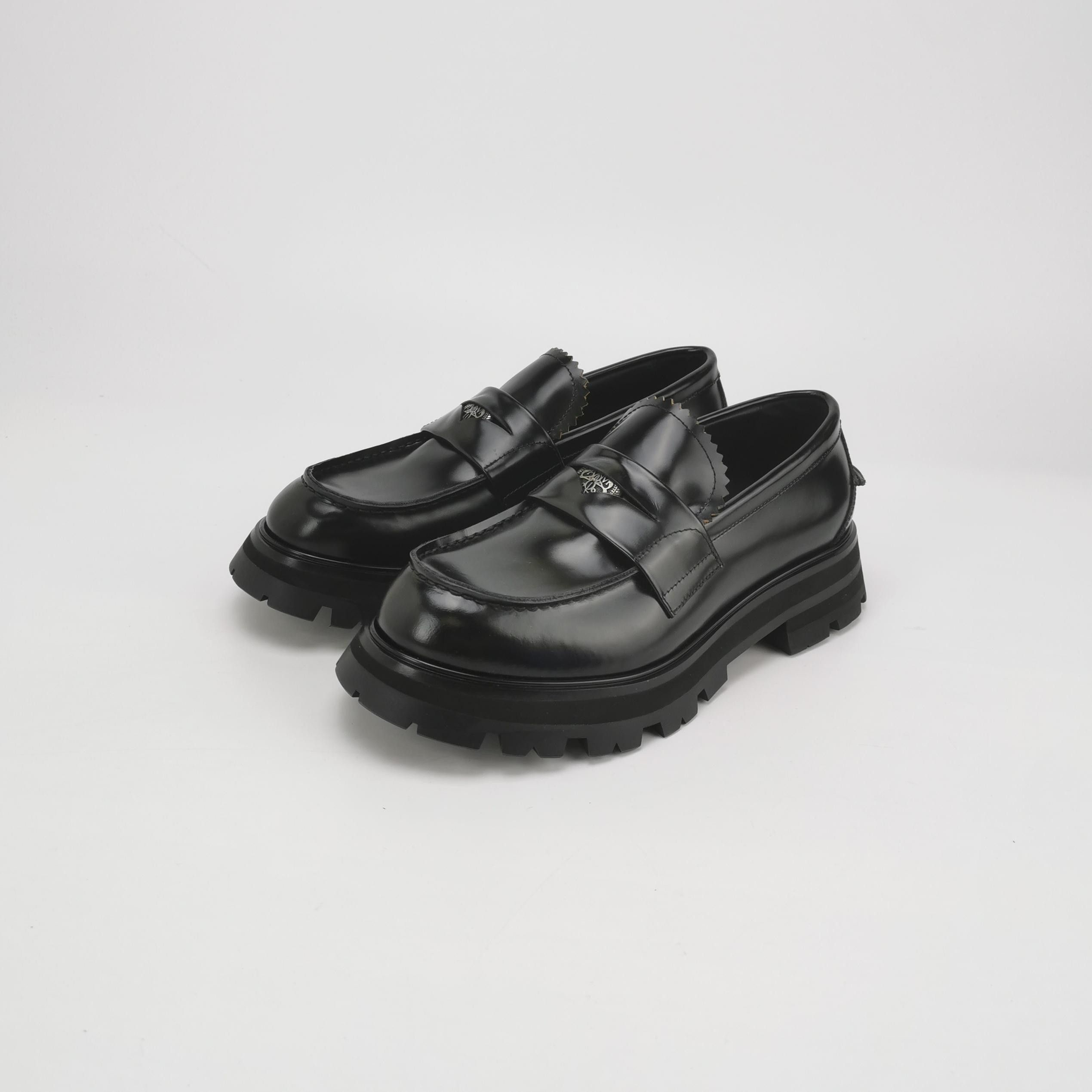 Alexander McQueen Alexander McQueen Wander Chunky Leather Loafers EU 39 Size US 6 / EU 39 - 3 Thumbnail