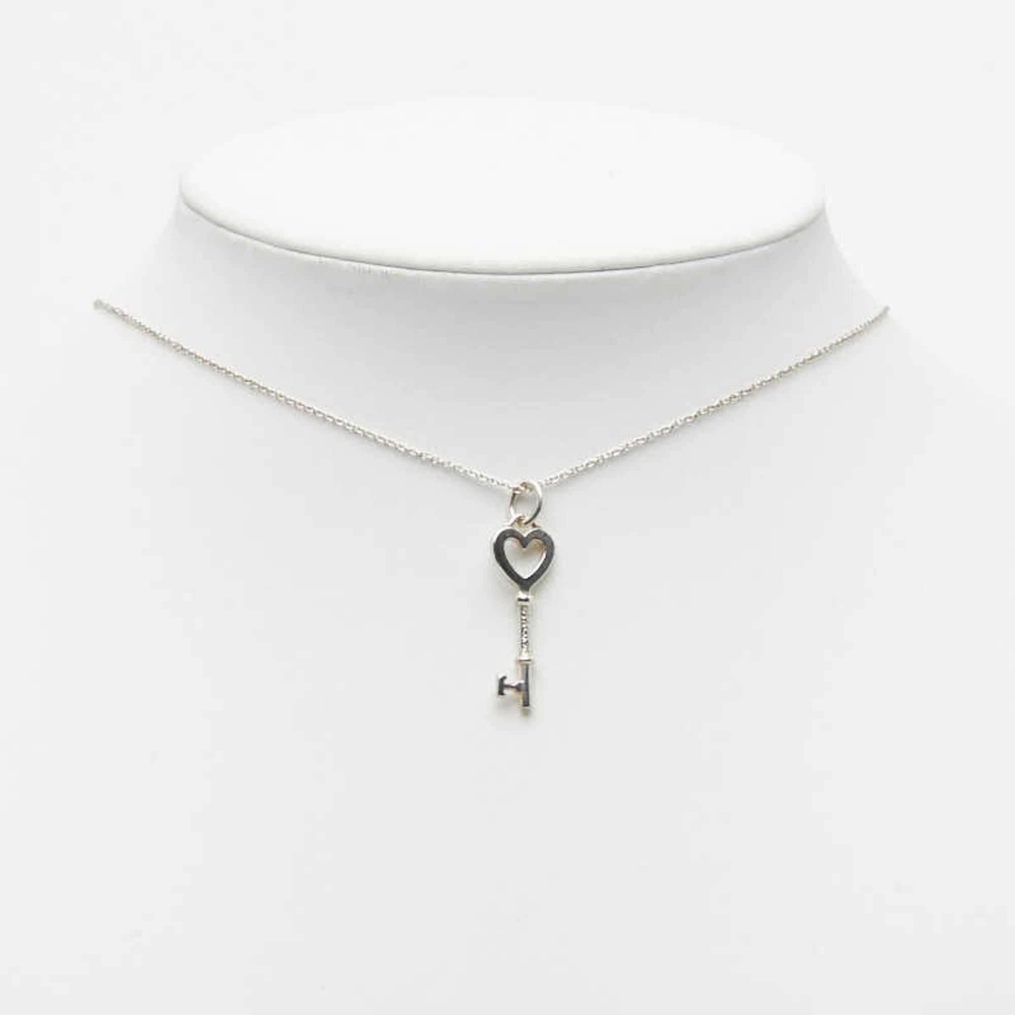 Tiffany & Co. Tiffany & Co. Heart Key Chain Pendant Necklace, SV925 Silver, Women's. Size ONE SIZE - 7 Thumbnail