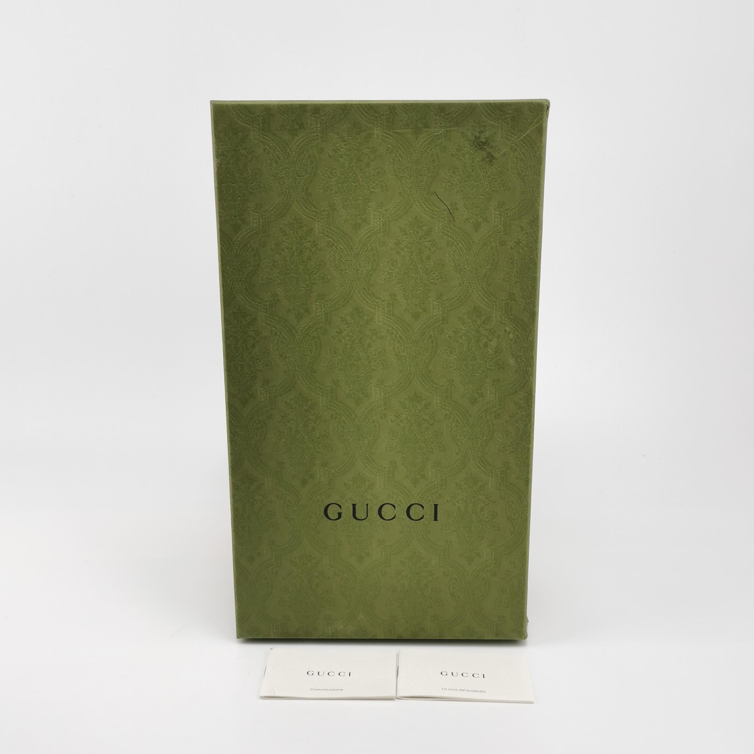 Gucci Gucci GG Suede Jordaan Horsebit Loafers EU 42 Size US 9 / EU 42 - 7 Thumbnail