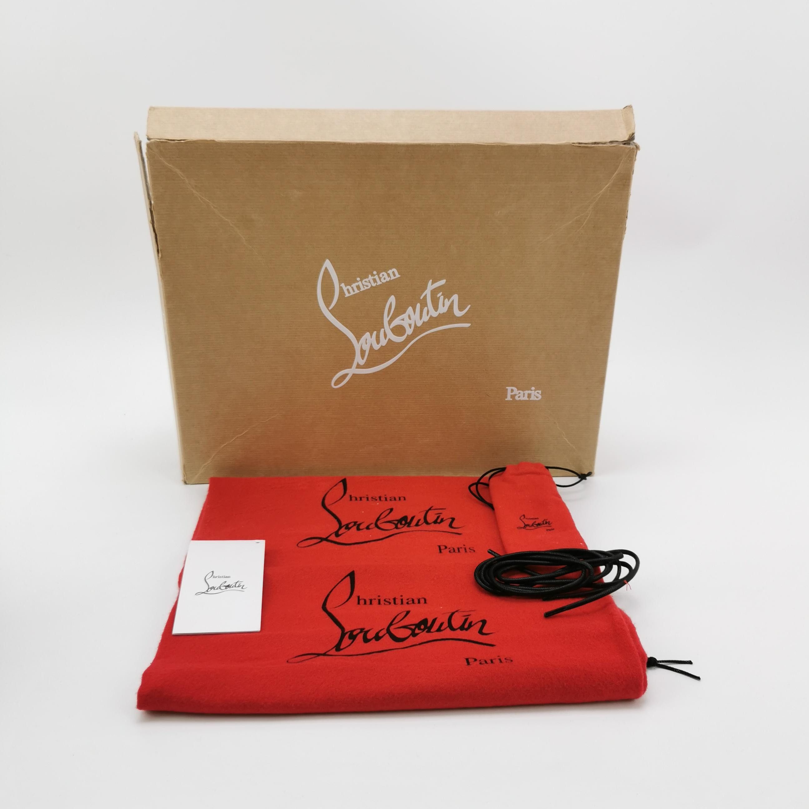 Christian Louboutin Christian Louboutin Silver Metallic Spike Boots EU 39.5 Size US 6 / EU 39 - 7 Thumbnail
