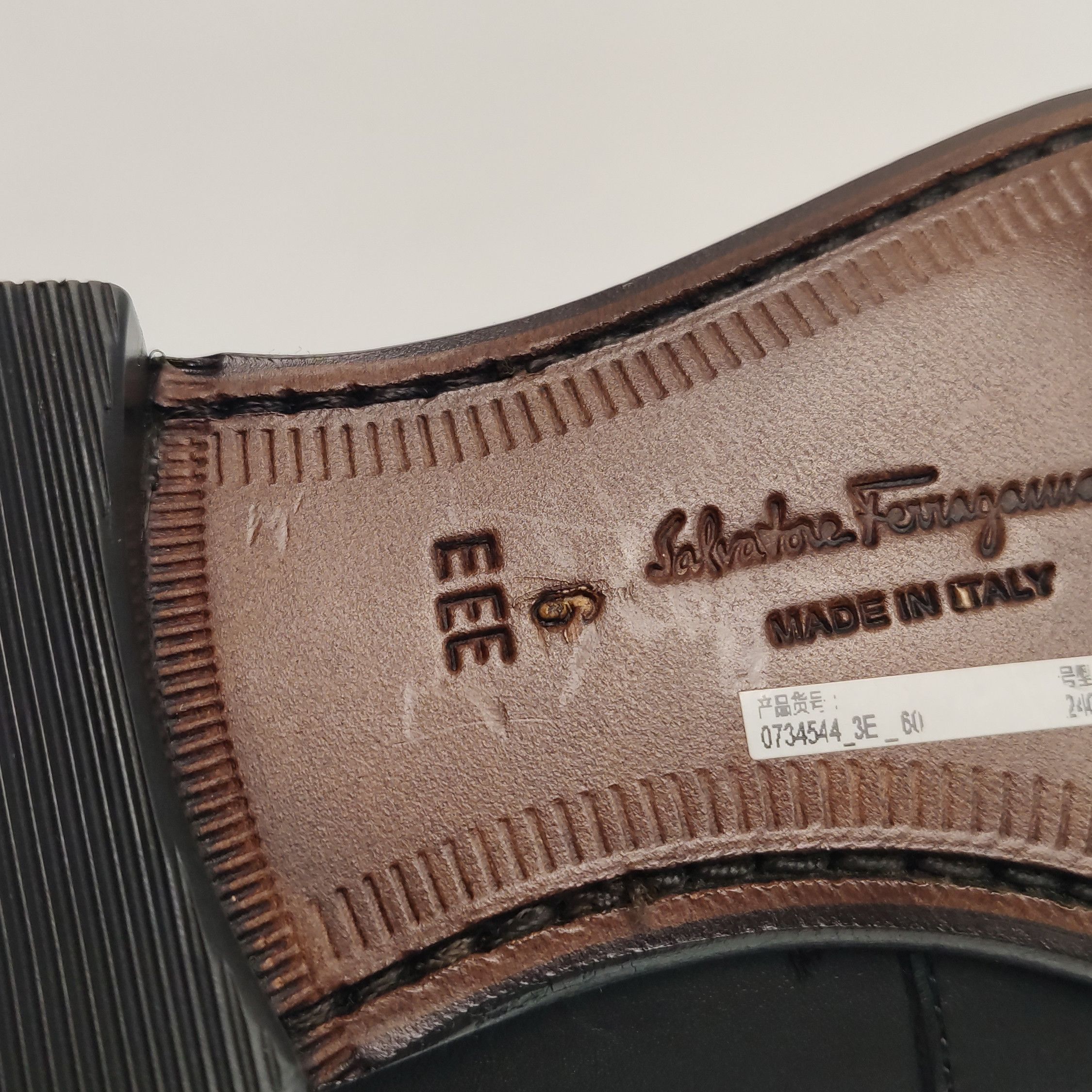 Salvatore Ferragamo Salvatore Ferragamo Gancini Leather Loafers US 7 Size US 7 / EU 40 - 11 Thumbnail