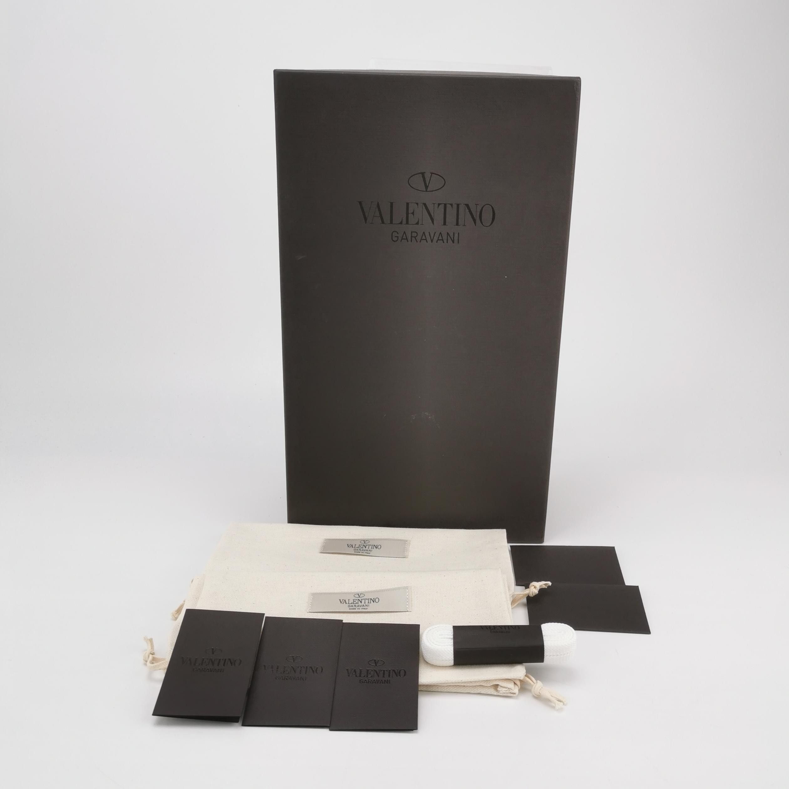 Valentino Valentino VLTN Logo Leather Sneakers EU 41 Size US 8 / EU 41 - 7 Thumbnail