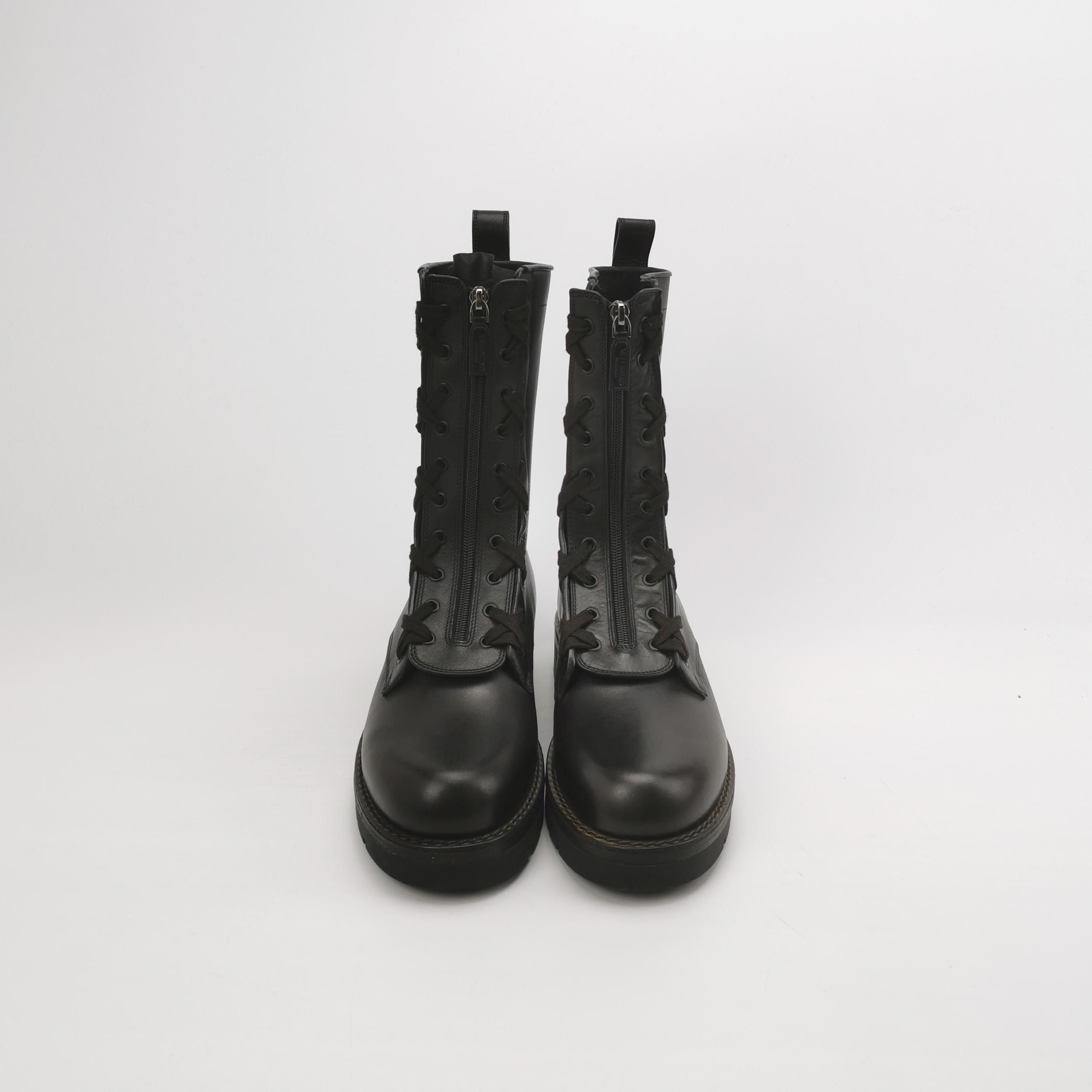 Valentino Valentino Front Zip Leather Boots EU 43 Size US 10 / EU 43 - 4 Thumbnail