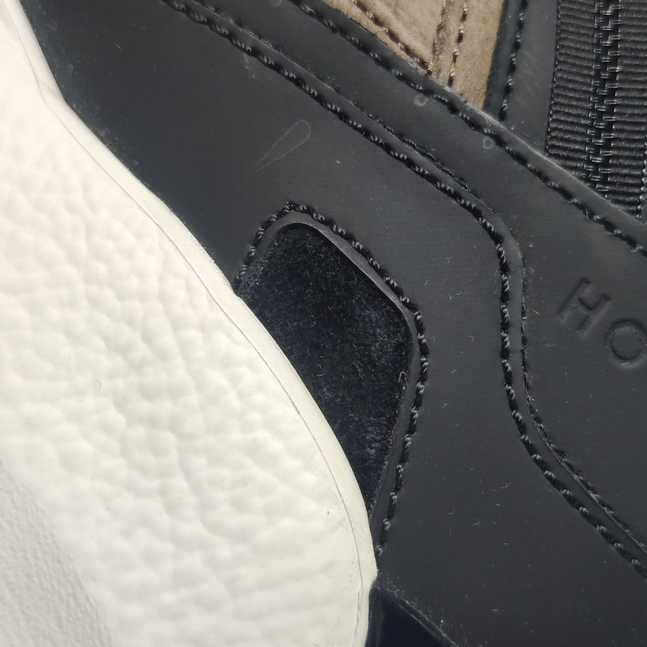Hogan Hogan Logo Patch Suede Low-Top Sneakers 40 Size US 7 / EU 40 - 9 Thumbnail