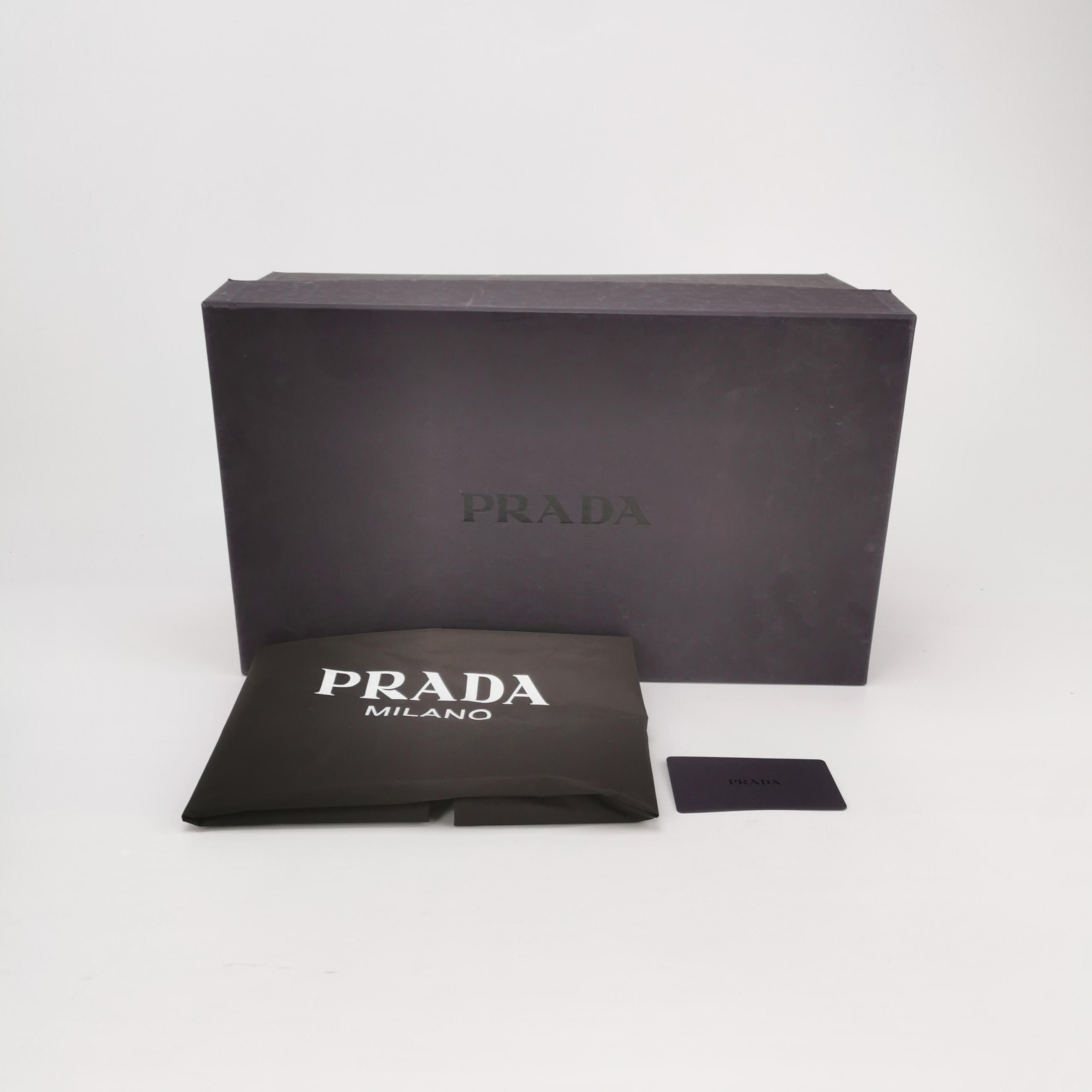 Prada Prada Logo Leather Sneakers 10.5 Size US 10 / EU 43 - 7 Thumbnail