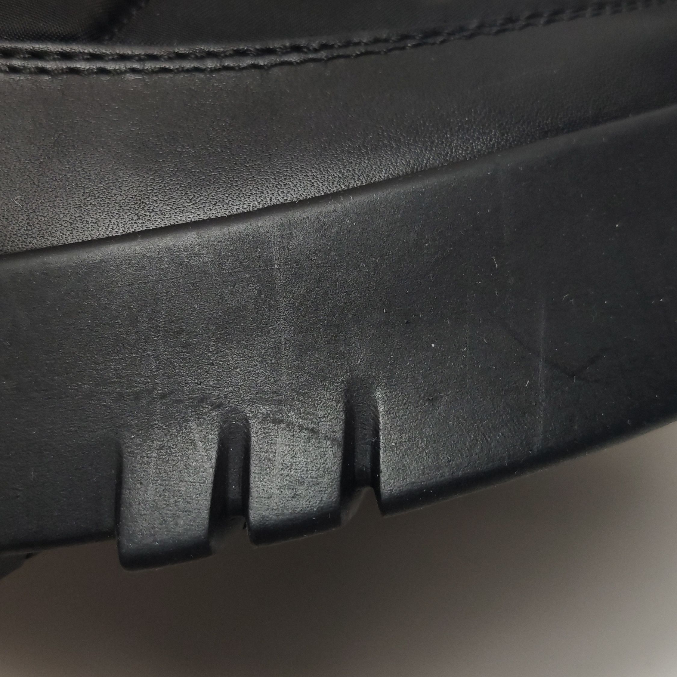 Prada Prada Padded Nylon Triangle Logo Boots EU 42 Size US 9 / EU 42 - 11 Thumbnail