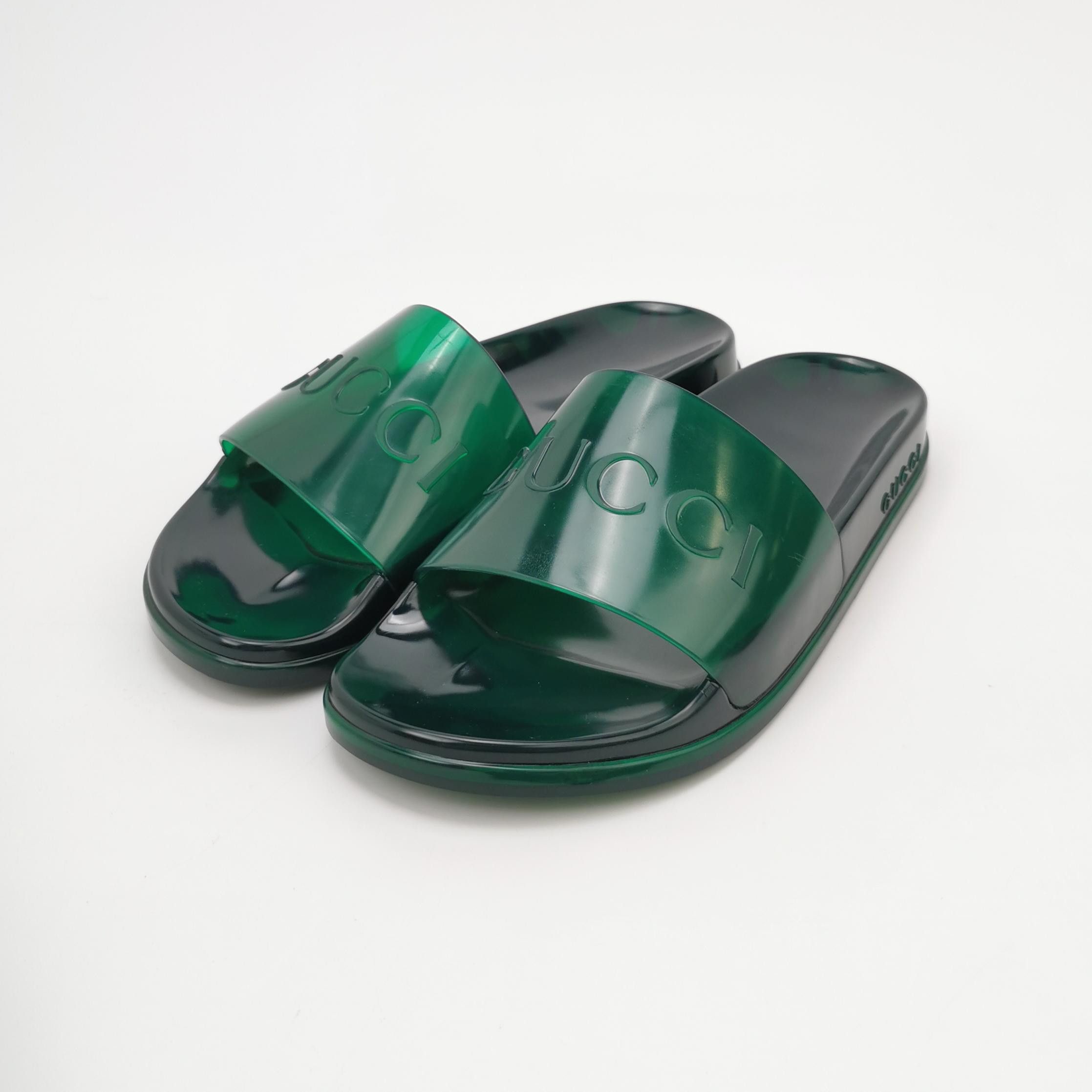 Gucci Gucci Logo Embossed Jelly Slides US 7 Size US 7 / EU 40 - 3 Thumbnail